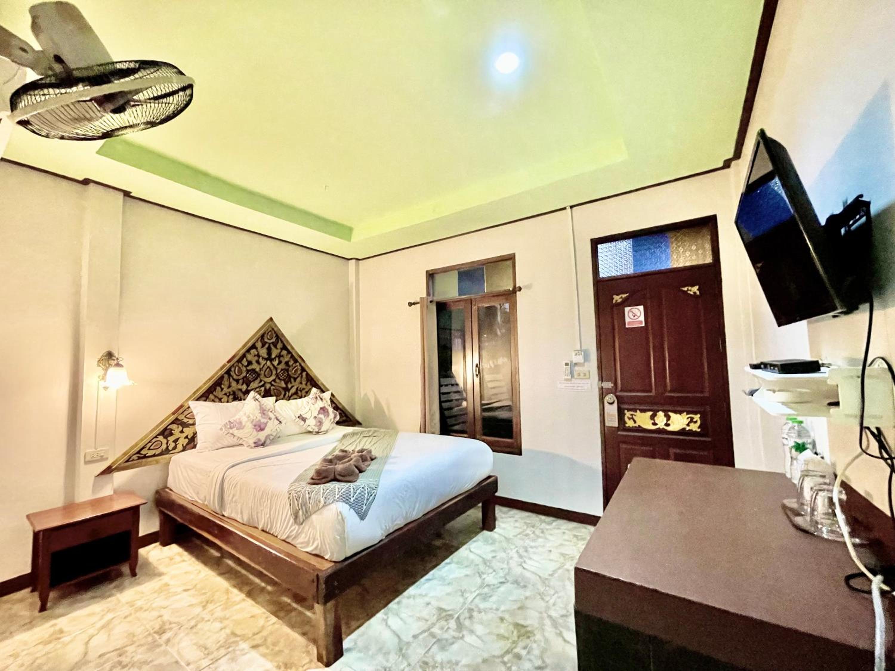 Khao Sok Green Valley Resort - SHA Certified