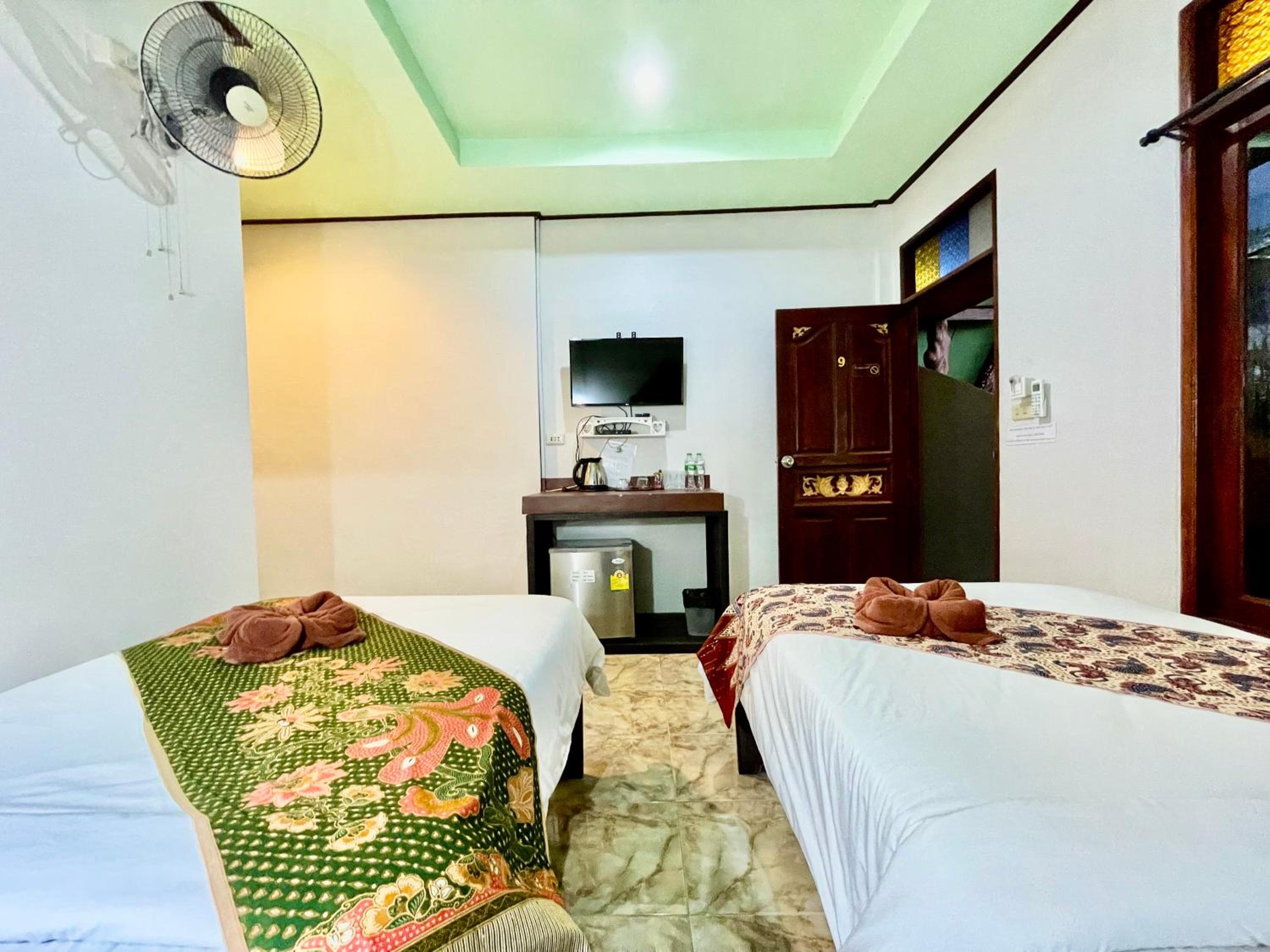 Khao Sok Green Valley Resort - SHA Certified