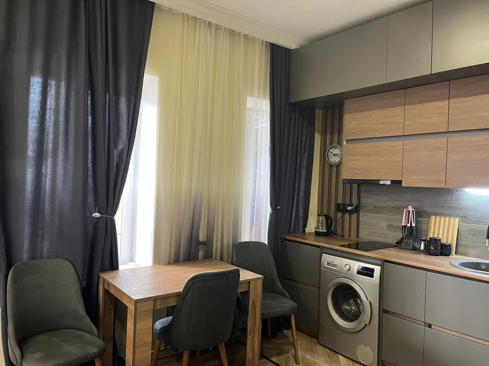 Marishas Apartment