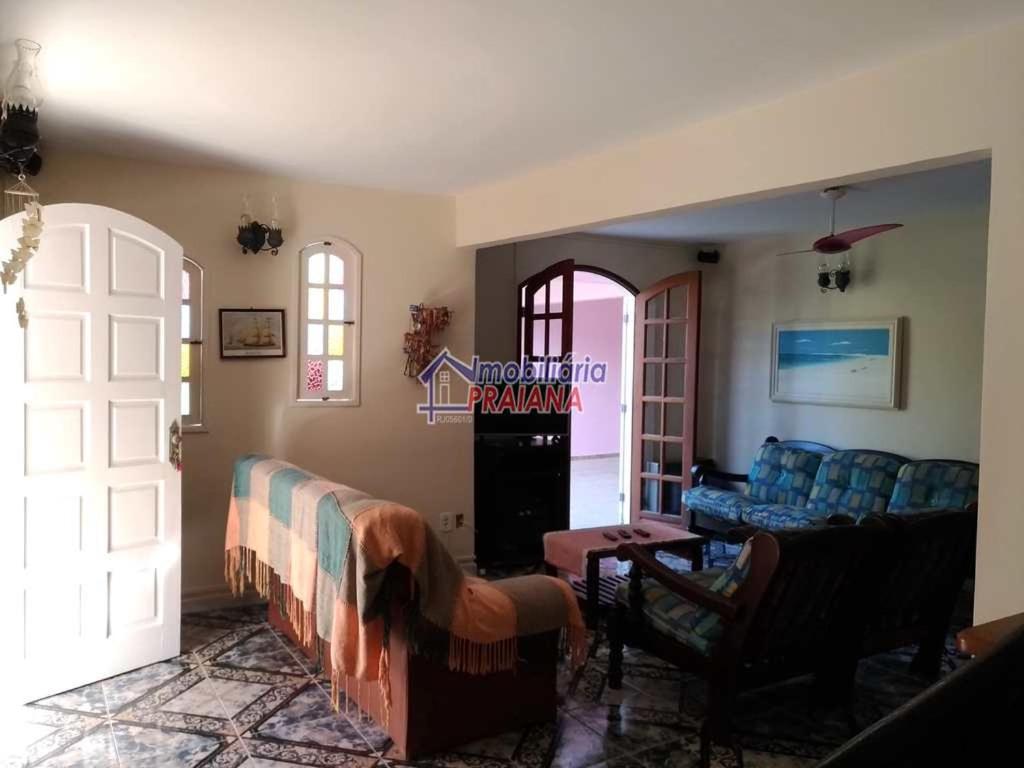 Casa ampla entre o Centro e Praia dos Anjos, Arraial do Cabo - T34