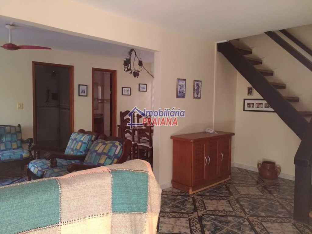 Casa ampla entre o Centro e Praia dos Anjos, Arraial do Cabo - T34