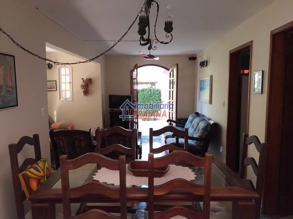 Casa ampla entre o Centro e Praia dos Anjos, Arraial do Cabo - T34