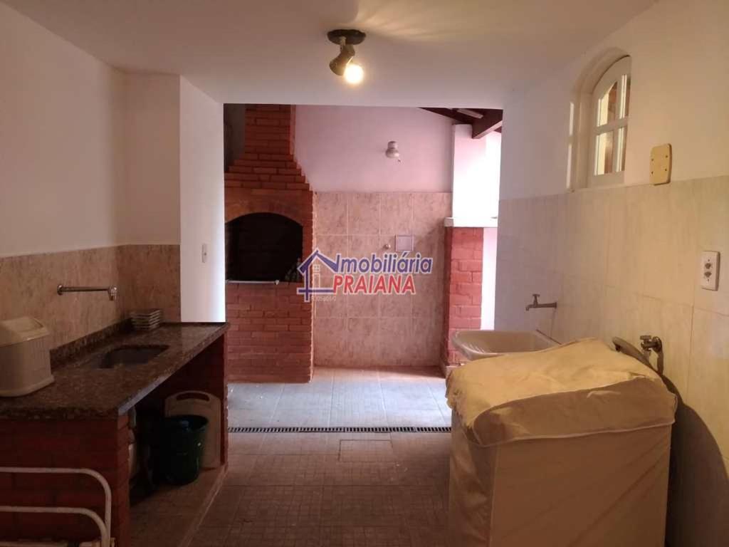 Casa ampla entre o Centro e Praia dos Anjos, Arraial do Cabo - T34