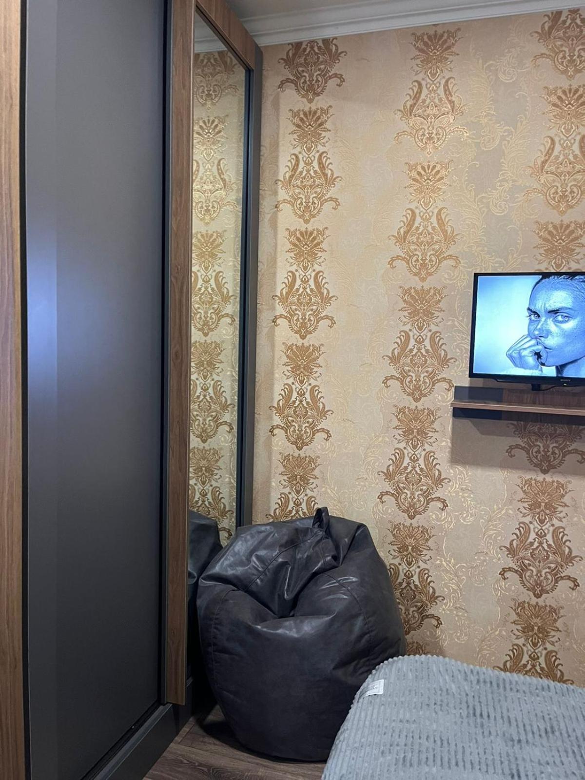 Marishas Apartment