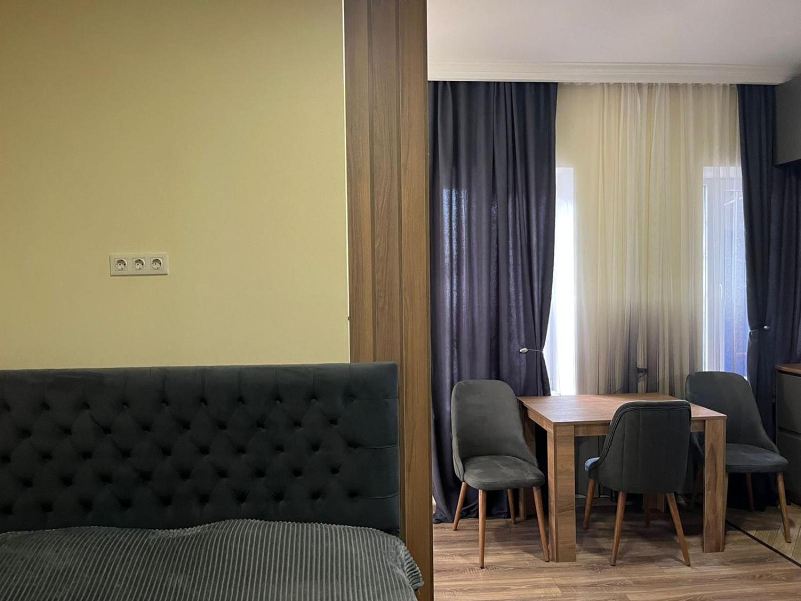 Marishas Apartment