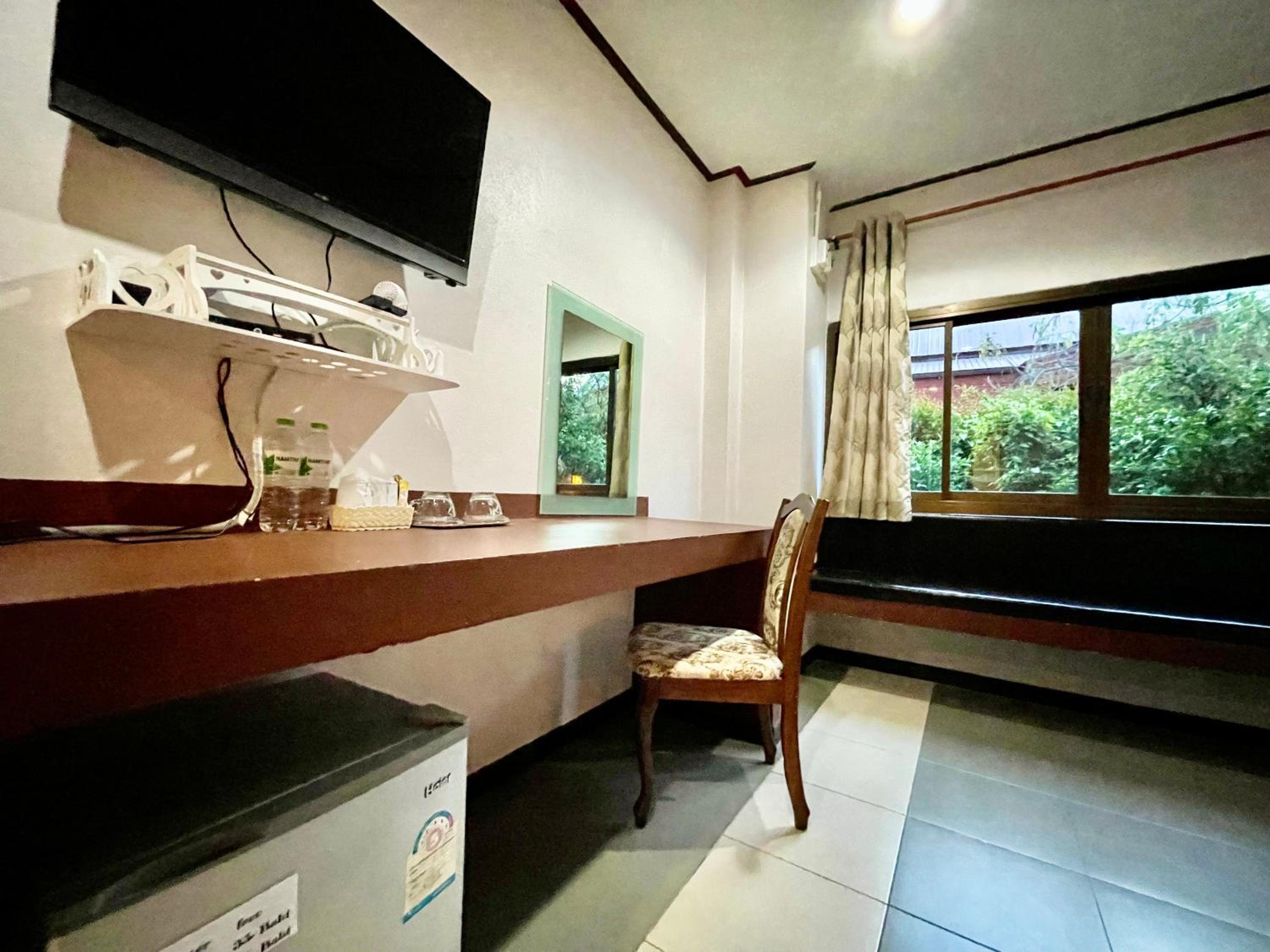 Khao Sok Green Valley Resort - SHA Certified