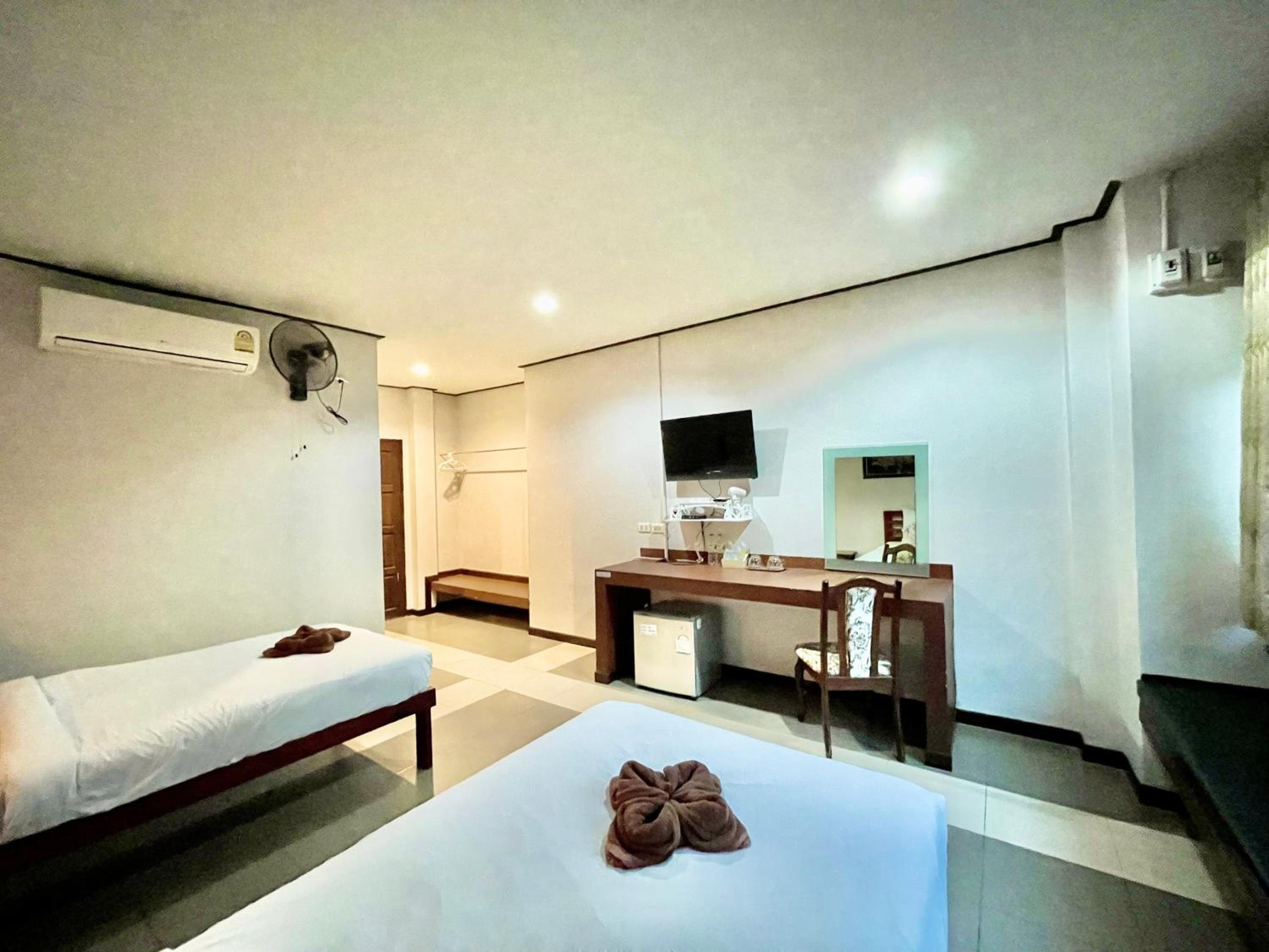 Khao Sok Green Valley Resort - SHA Certified
