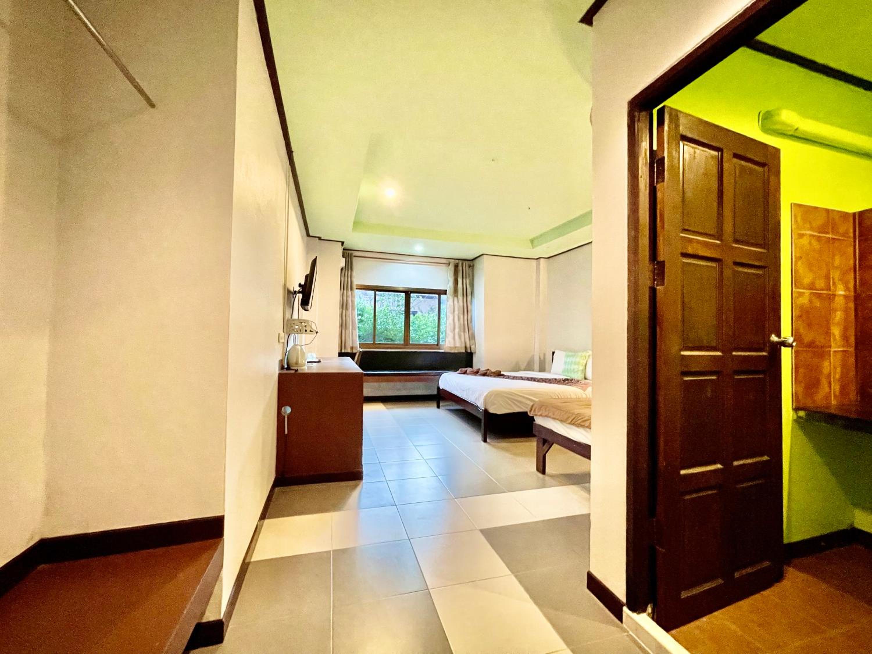Khao Sok Green Valley Resort - SHA Certified