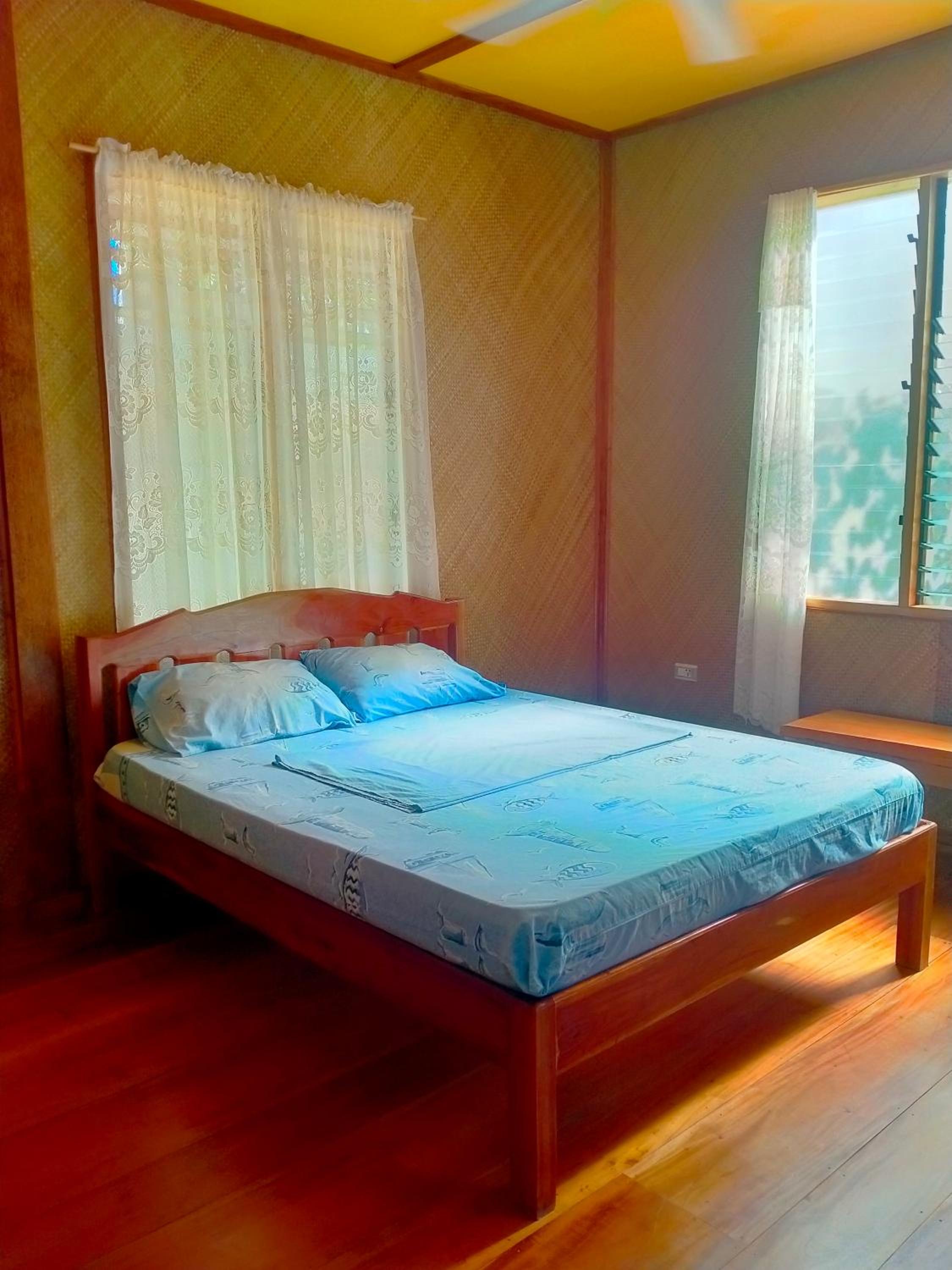 JJS BACKPACKERS VILLAGE