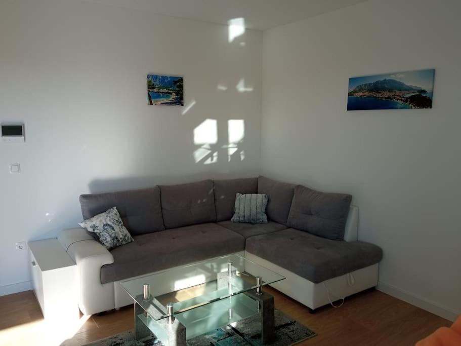 Modern 2+2 Apartment Zinfandel with beautiful view view 4