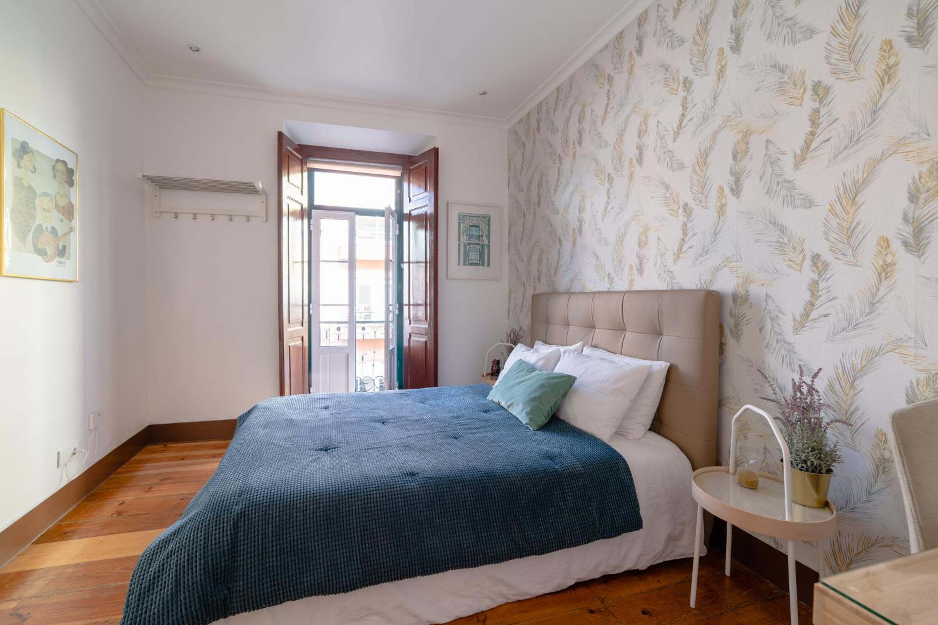 Your New Home in Lisbon - AC and Fast Wi-Fi view 4