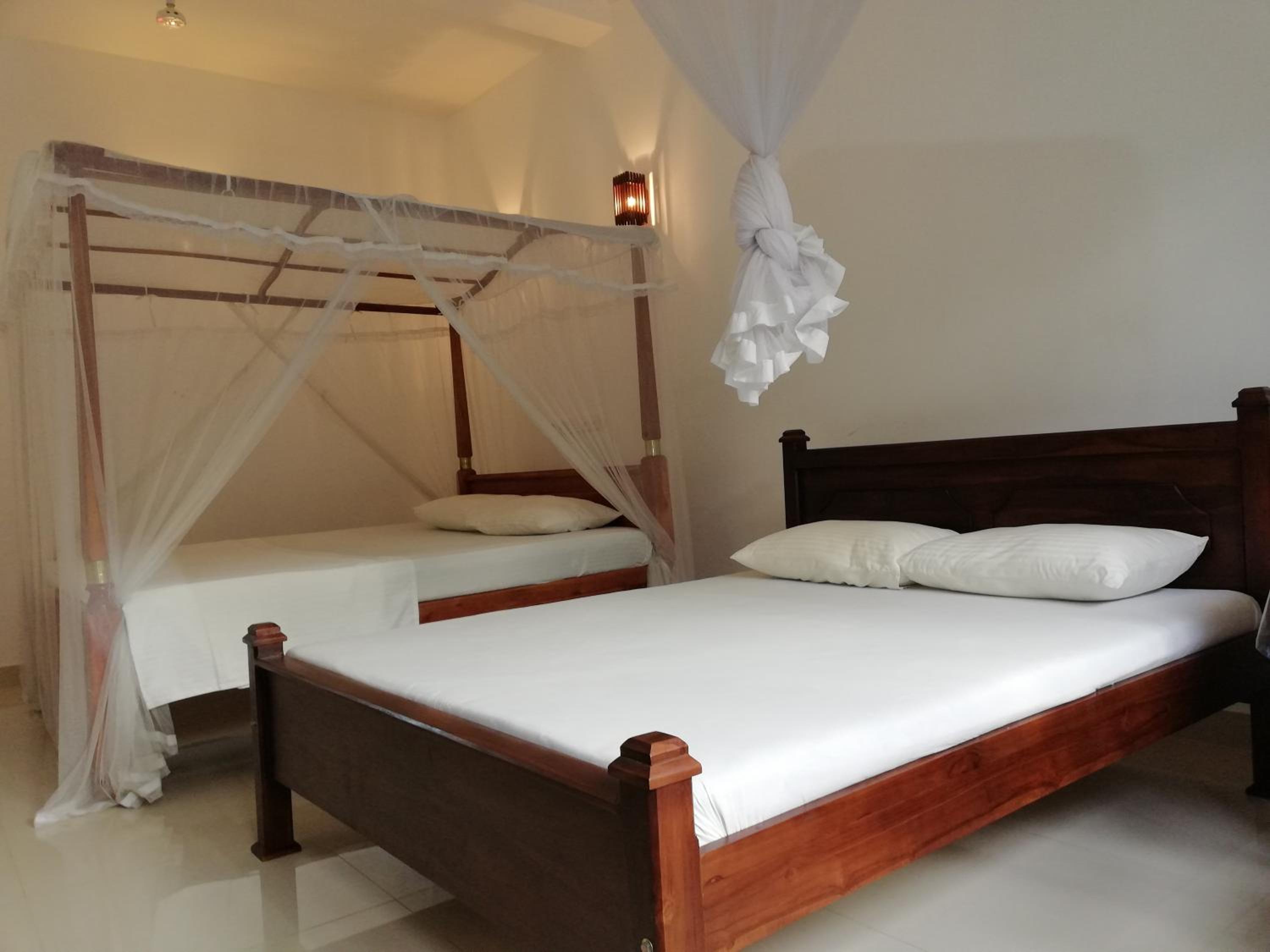 Mirissa Cocoon