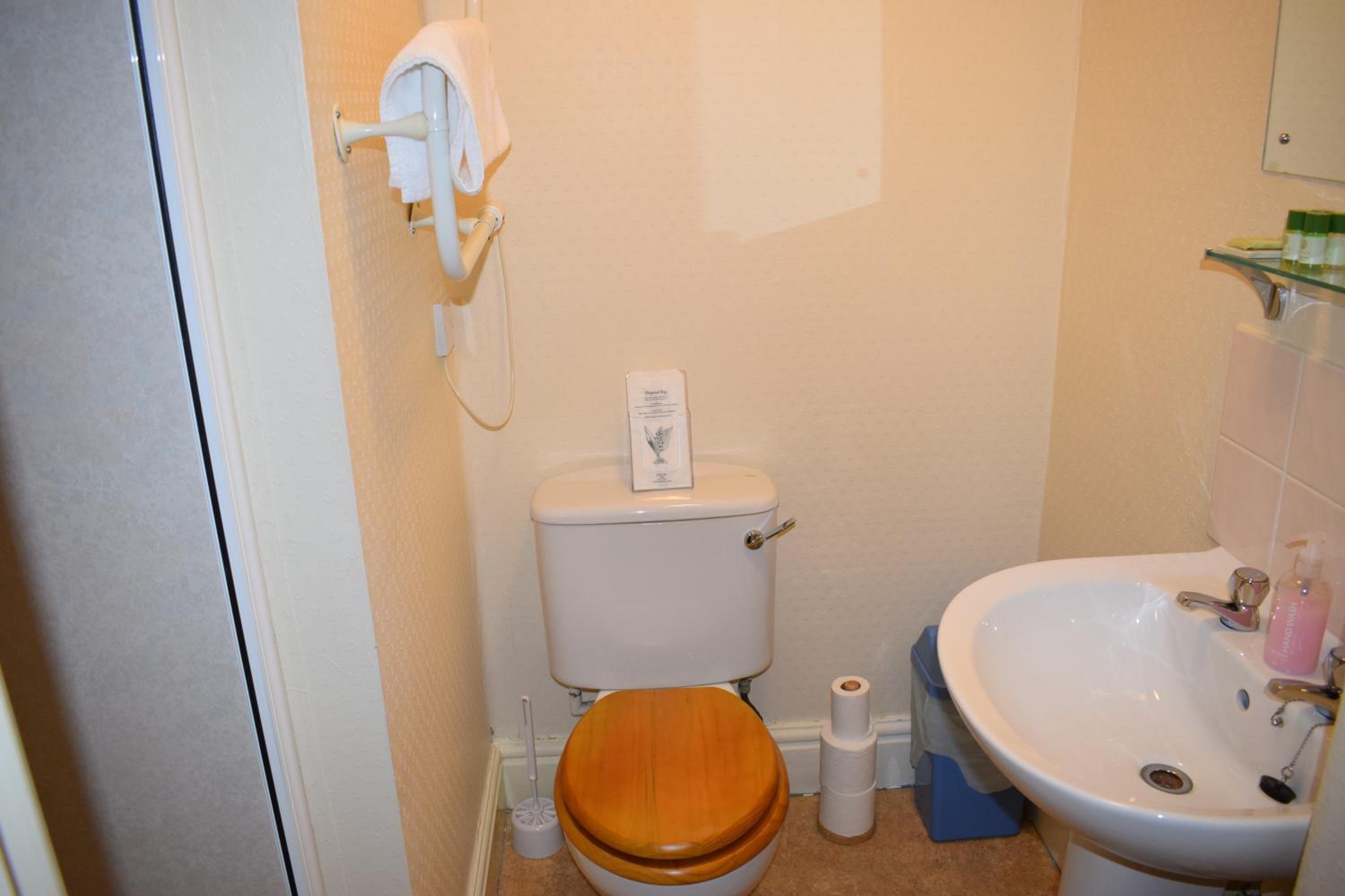 Photo 9
