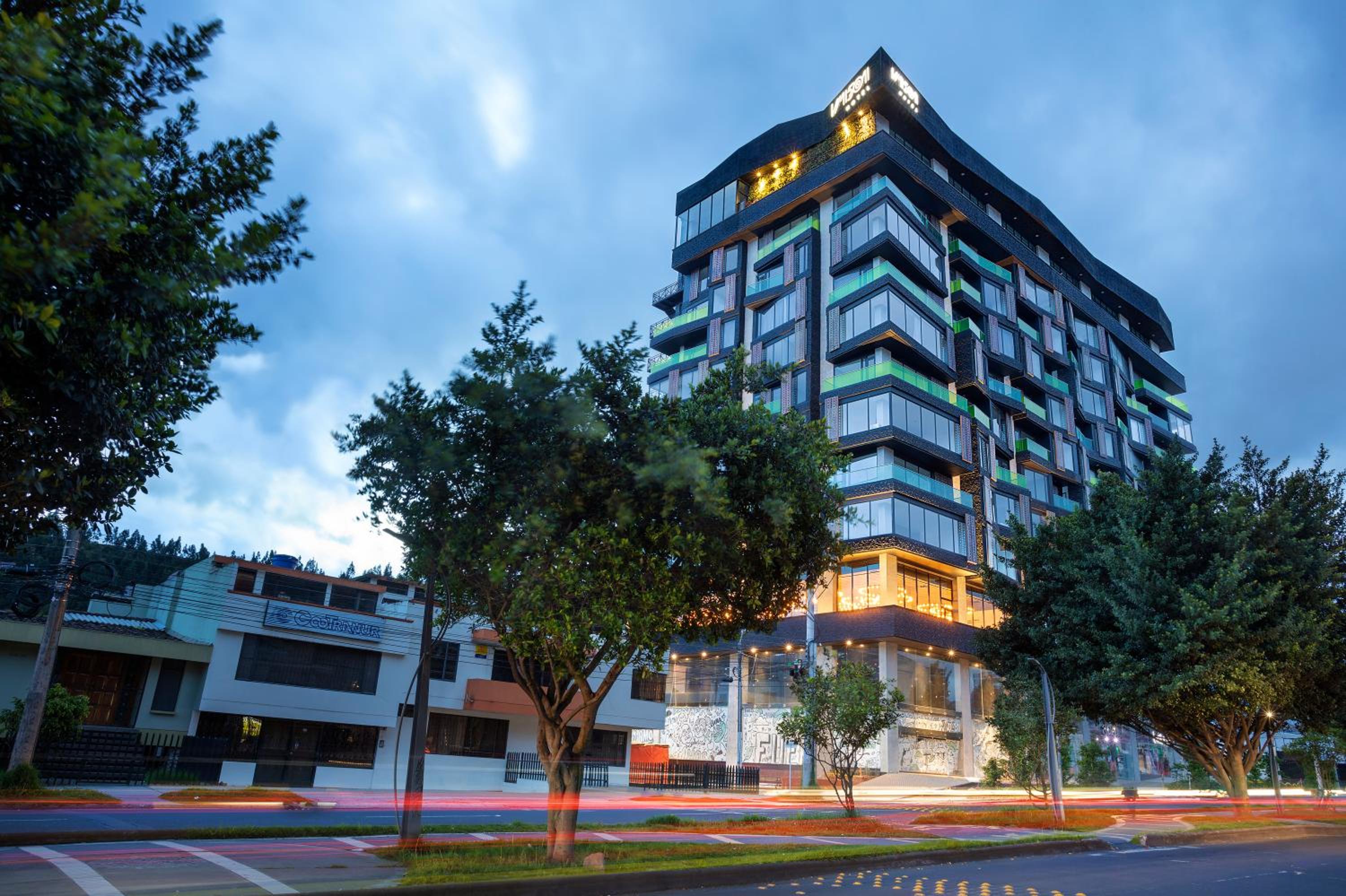 Hotel V1501 - Image 1