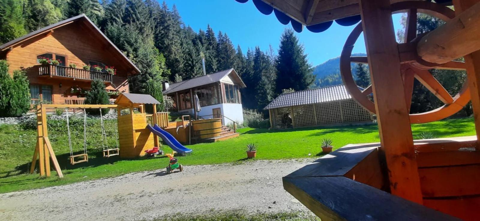 Cabana Ioana-Horea view 2