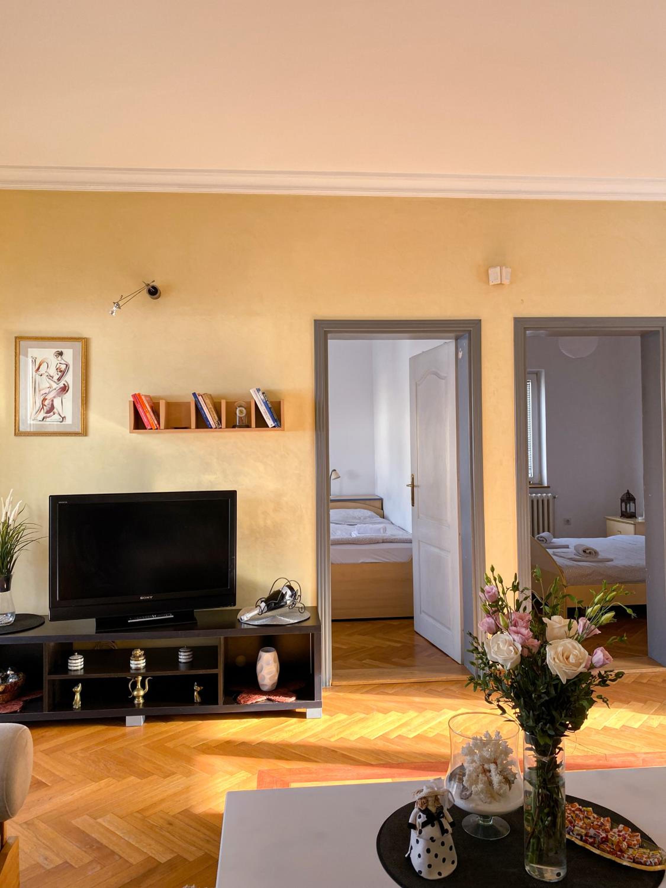 Safari Apartment