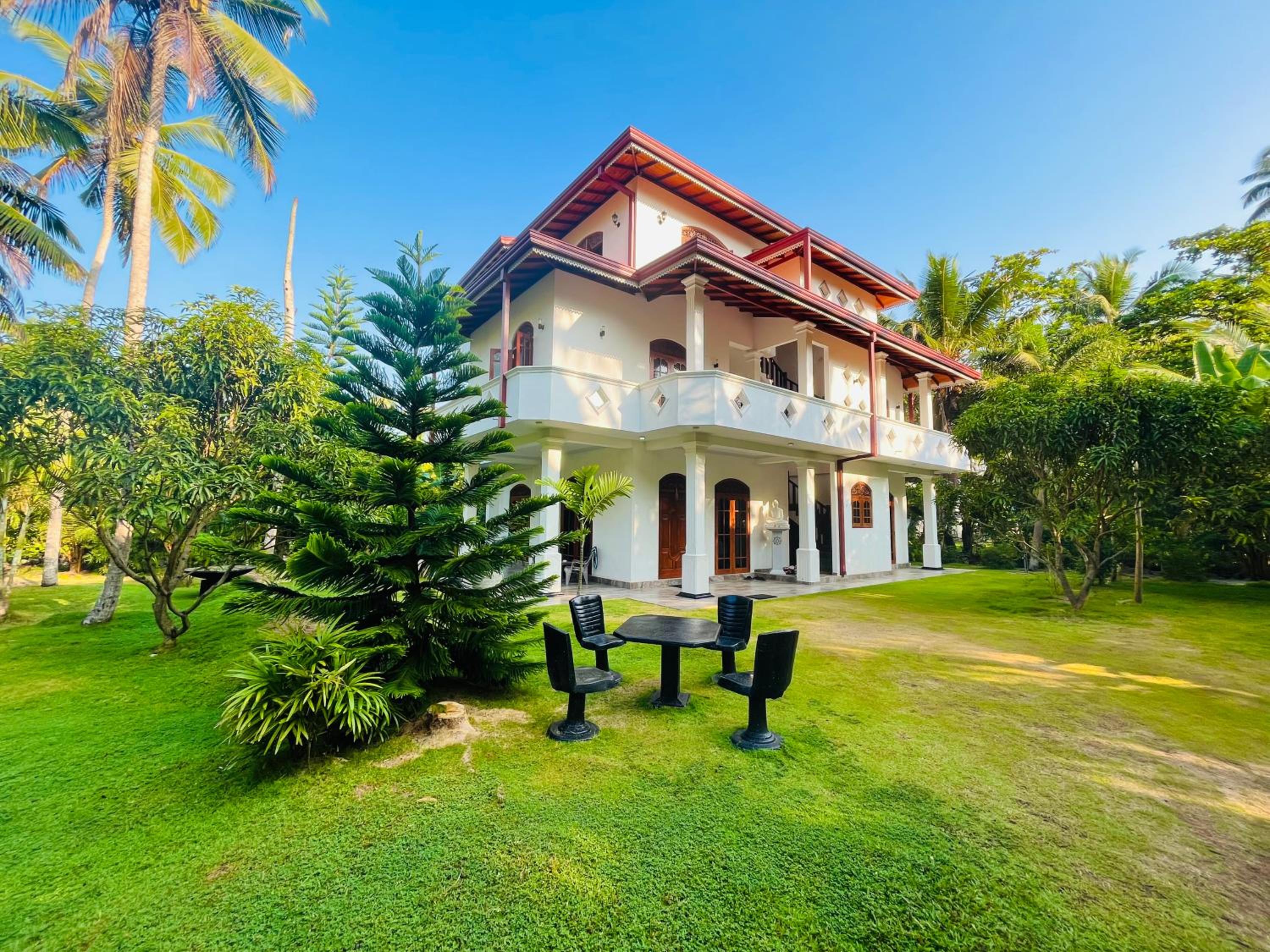 Villa Sureka