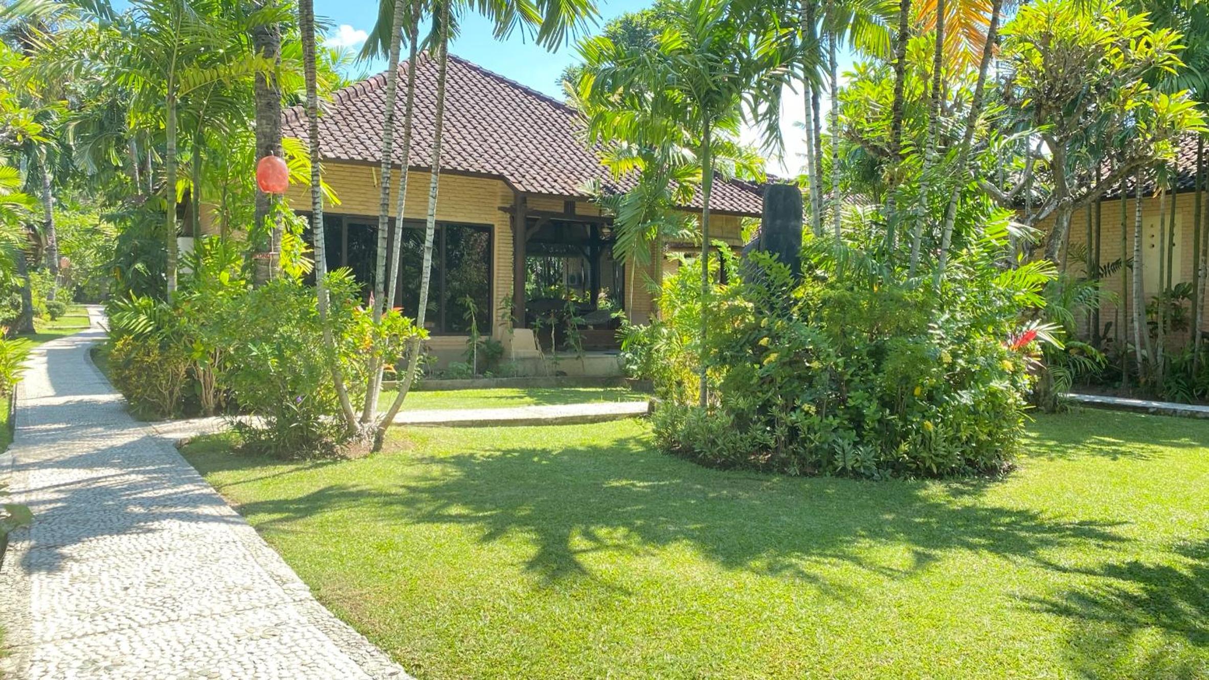 Hidden Paradise Cottages