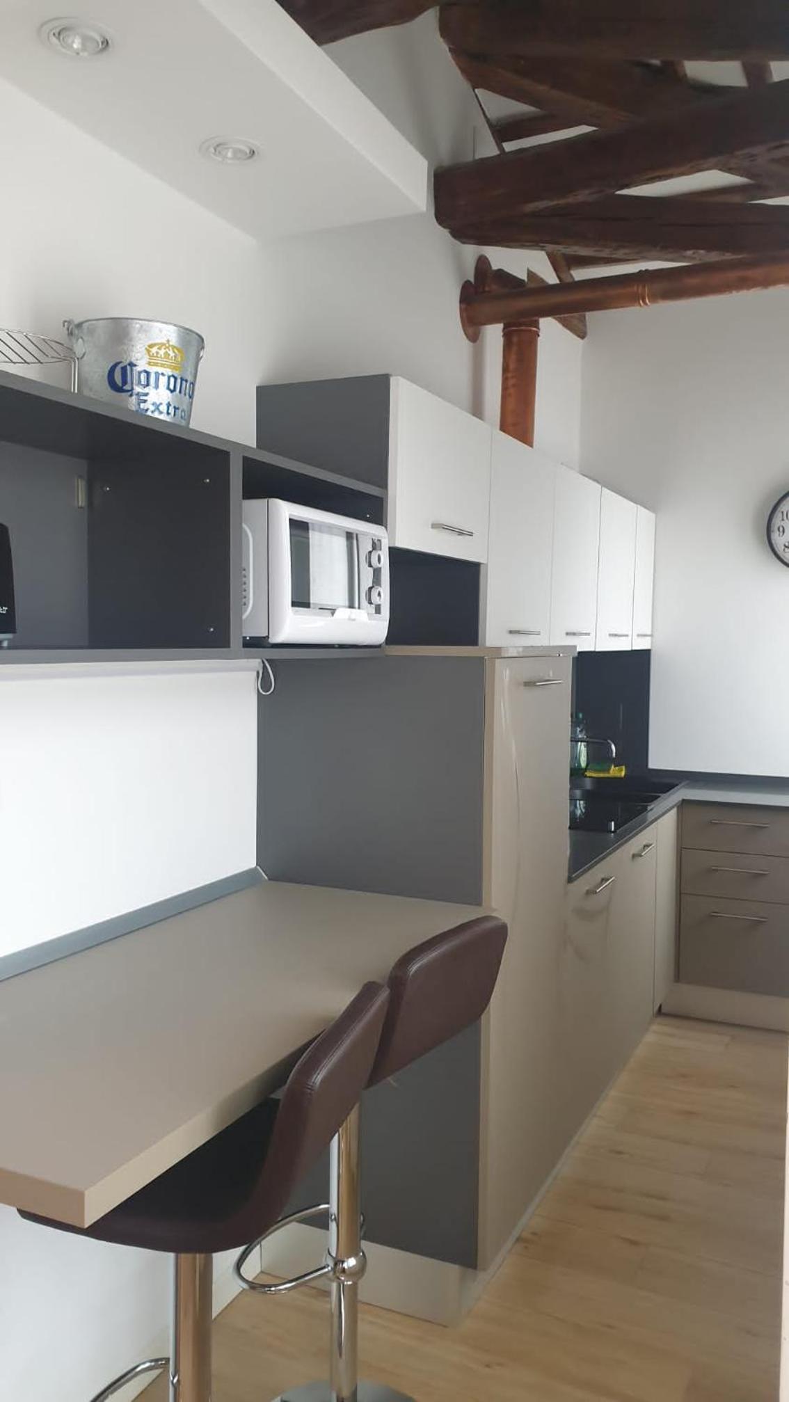 SNC1018 MODERN BOUTIQUE APARTMENT