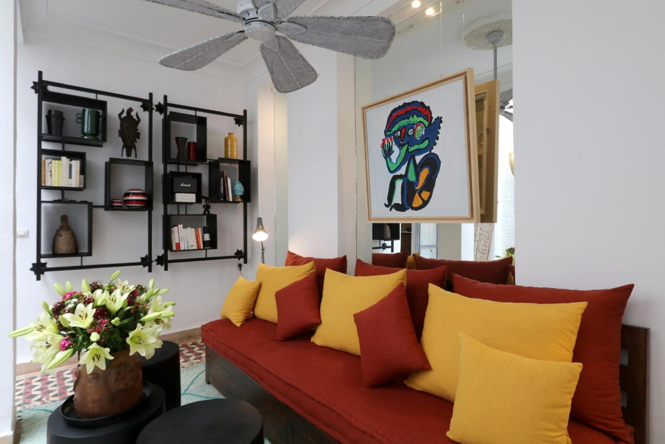 lounge