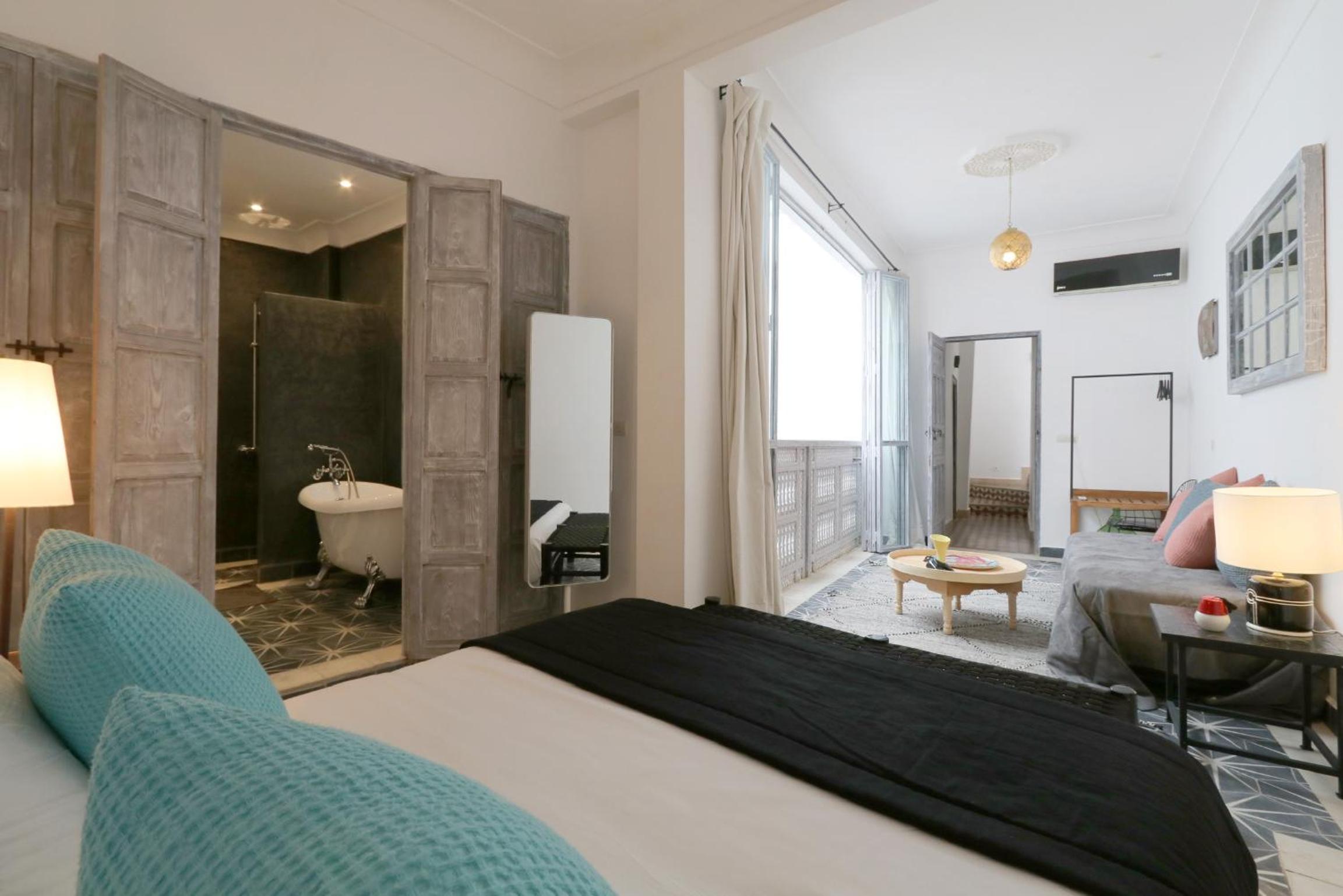 hotel room