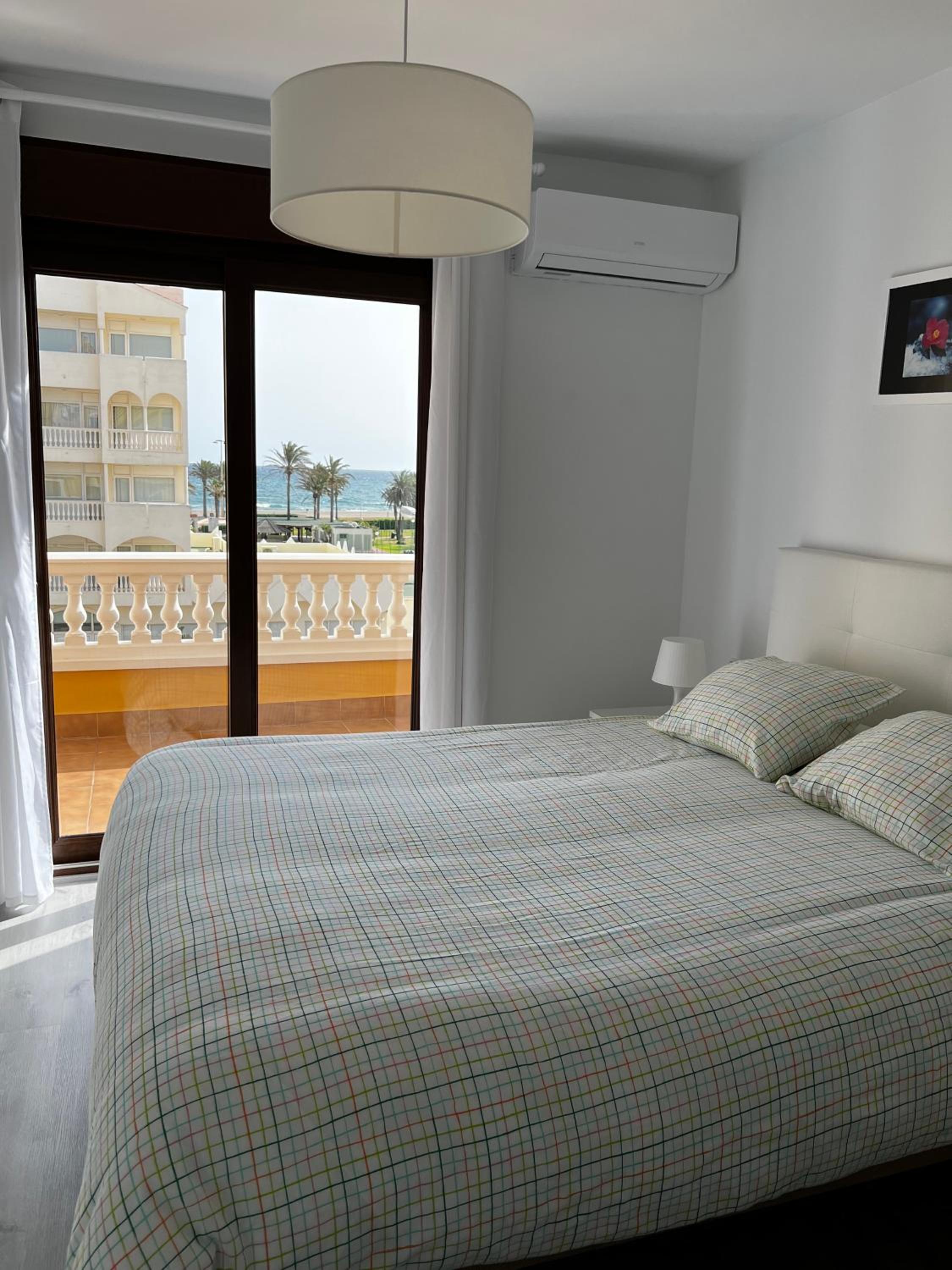 Apartamentos Roquetas Beach