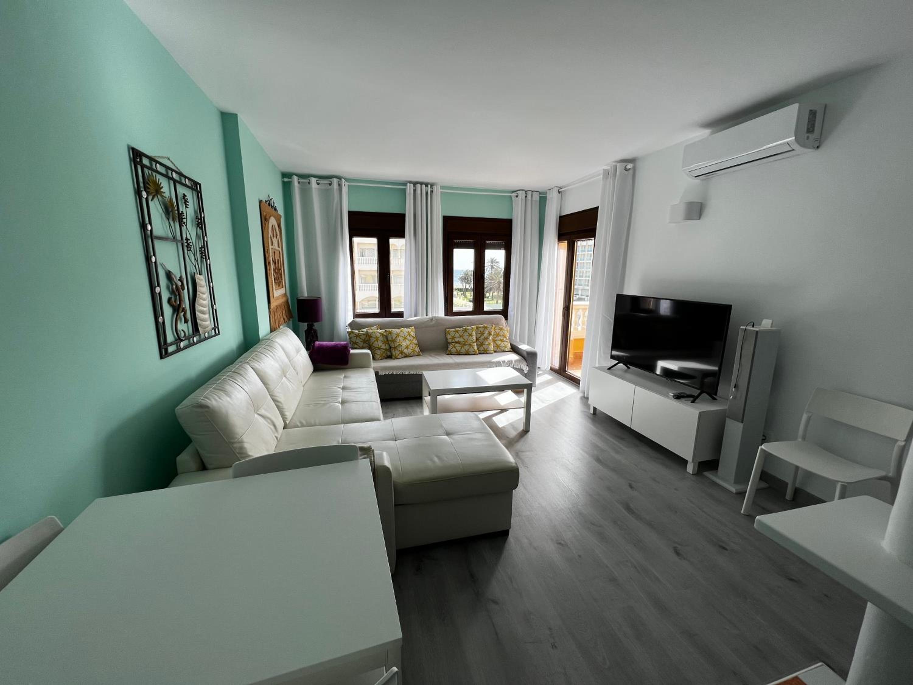 Apartamentos Roquetas Beach