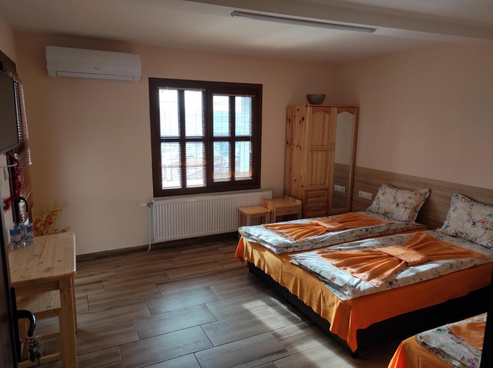 Family Hotel Varusha