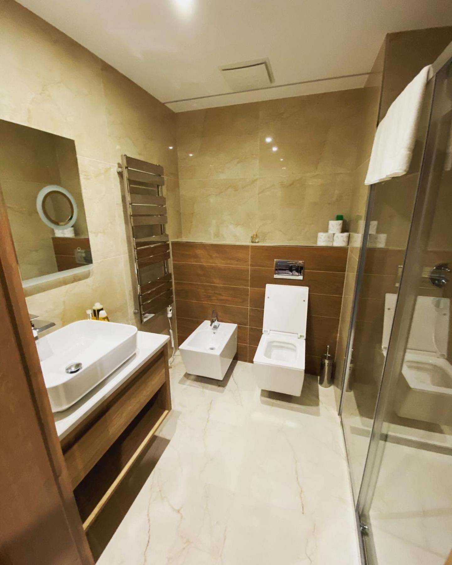 Luxapartmanbesenova Hotel Akvamarin view 2