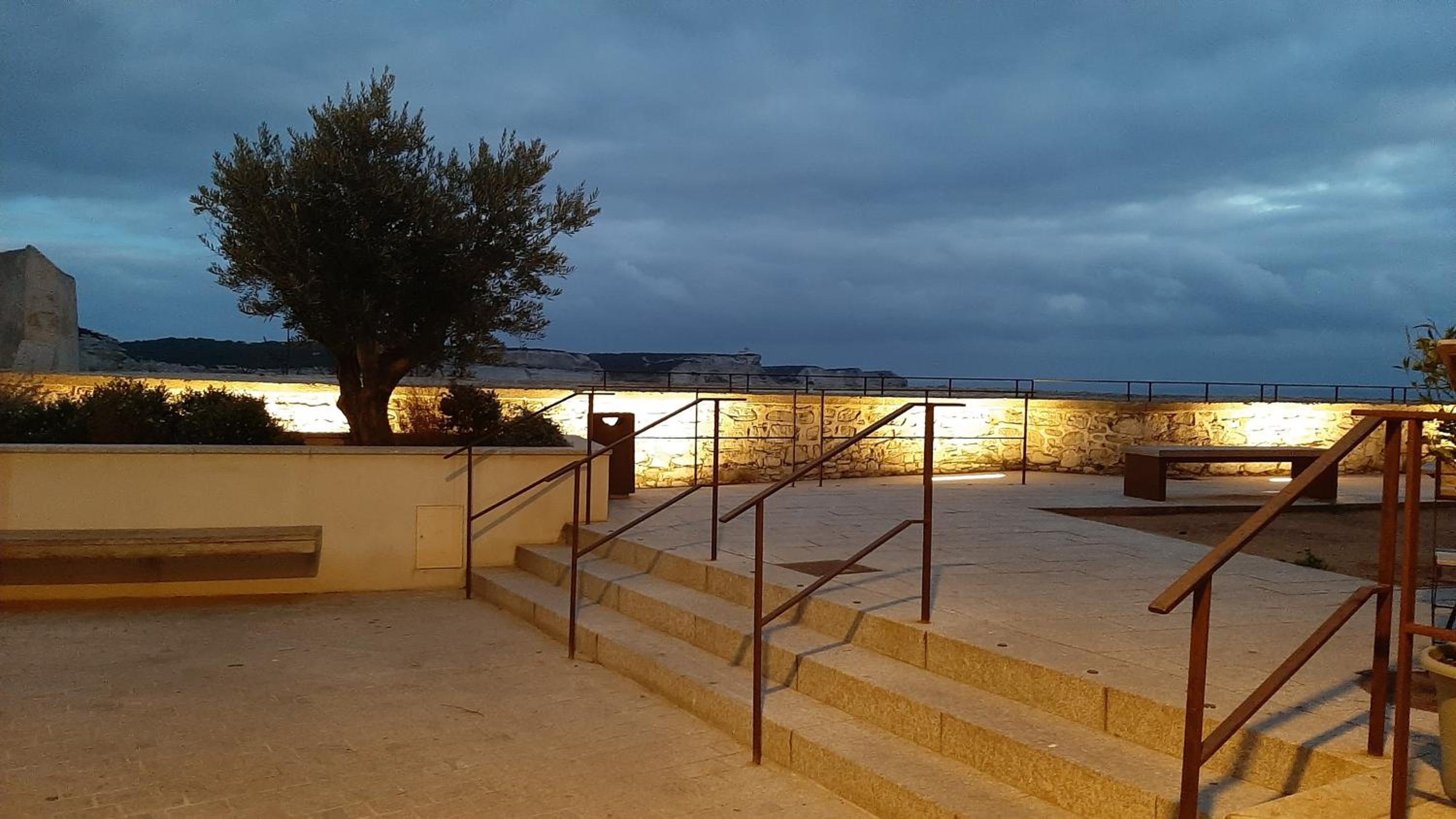 Hotel Petit Appart Douillet au Cœur de la Haute-ville - Image 1