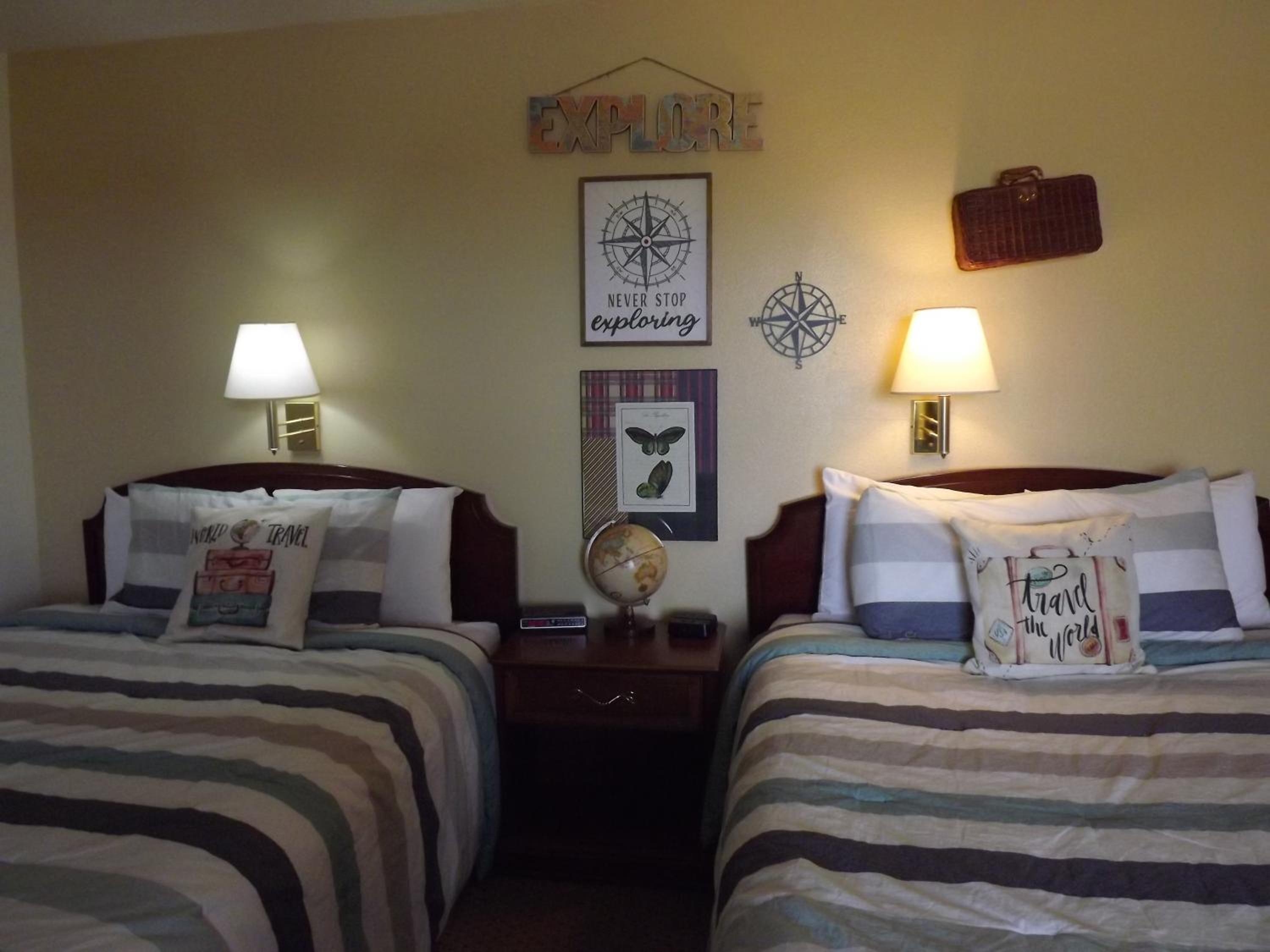 Crest Country Inn
