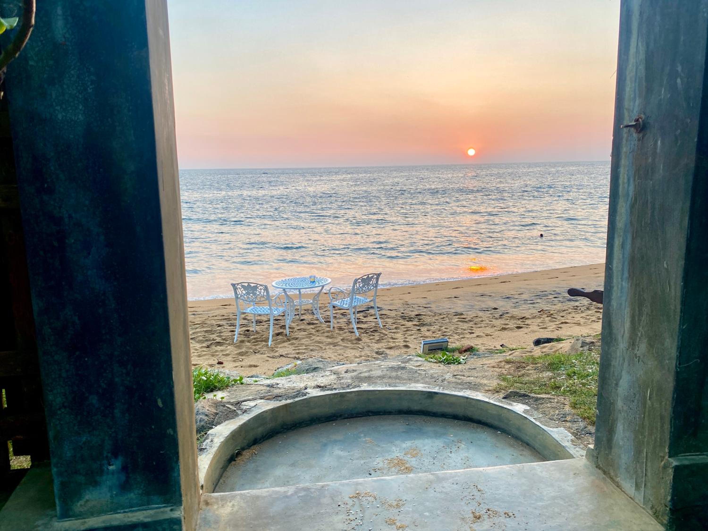 SUNSET BEACH HAVEN, Entire Villa, Beachfront, Pool, Private view 2
