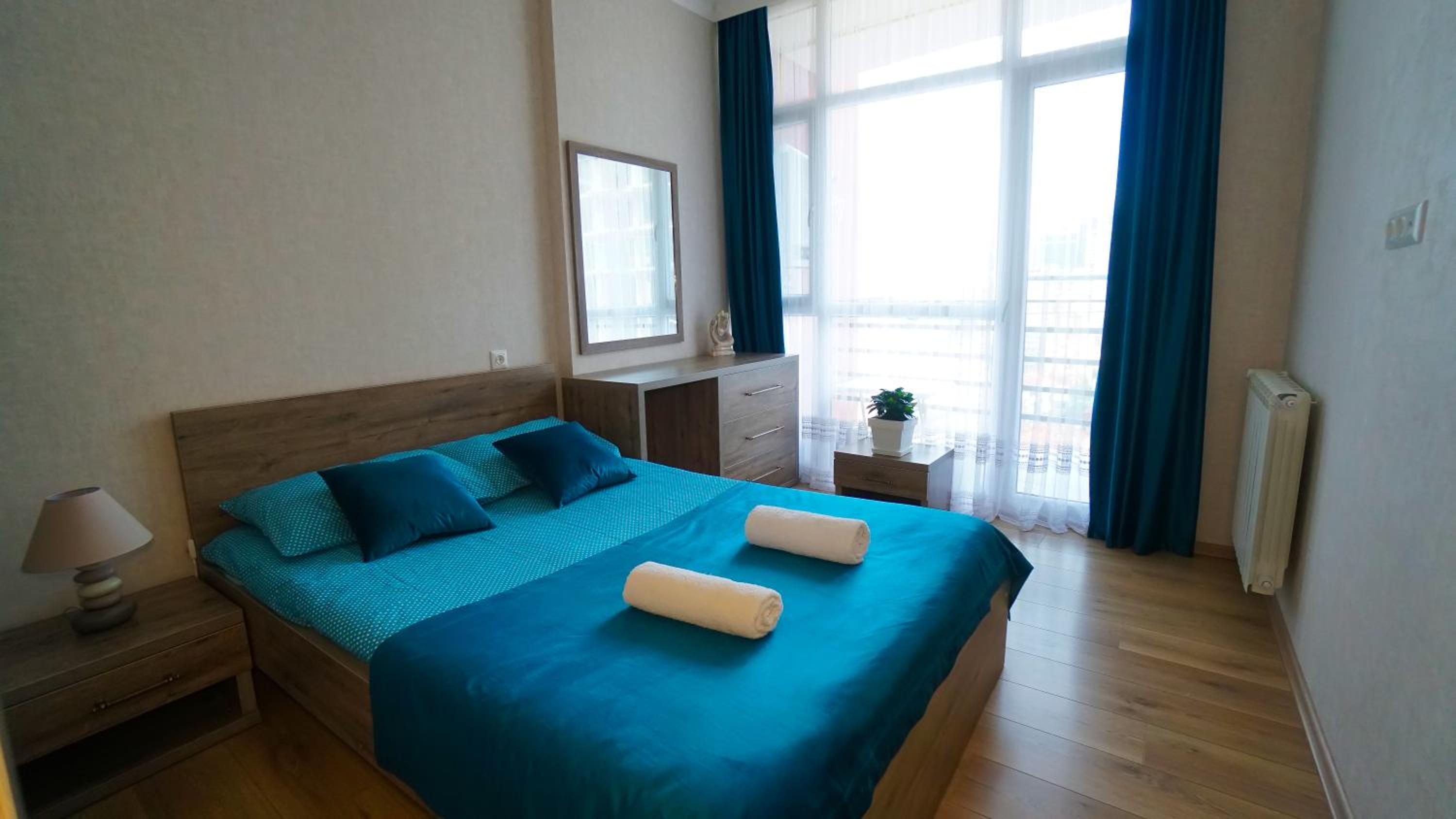 Luxury 2 Bedrooms Apartment with 2 bathrooms & Batumi center view 2