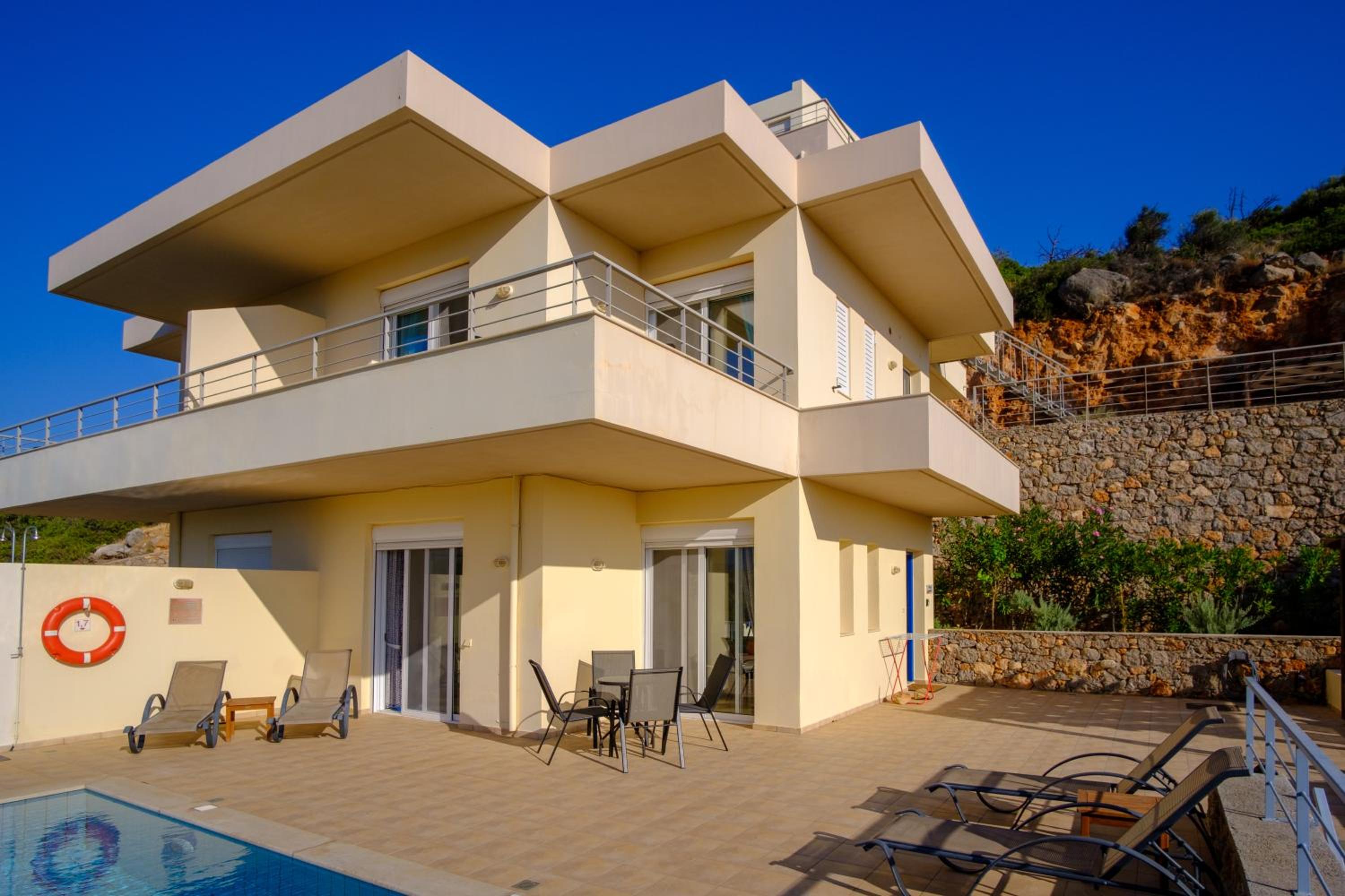 Hotel Villa Poppy - Image 1