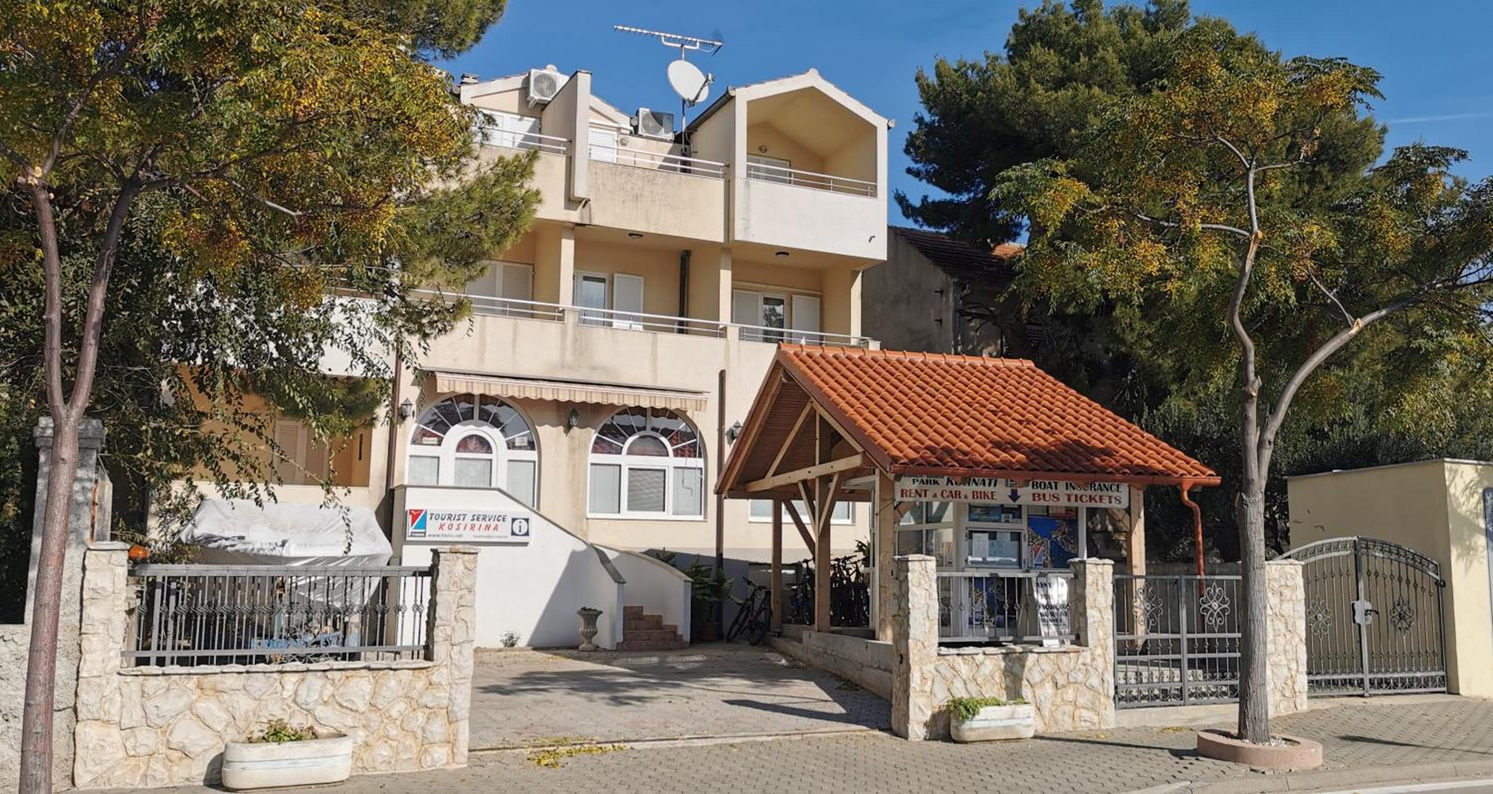 Apartmenthaus Kosirina-Tisno view 3