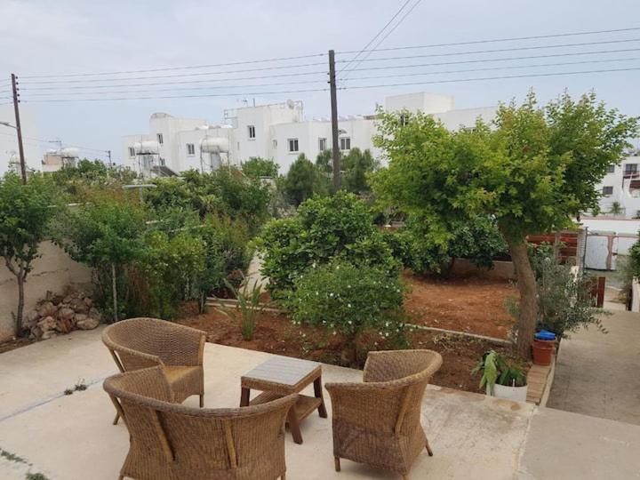EPISTIMI 3 Bedroom Holiday House