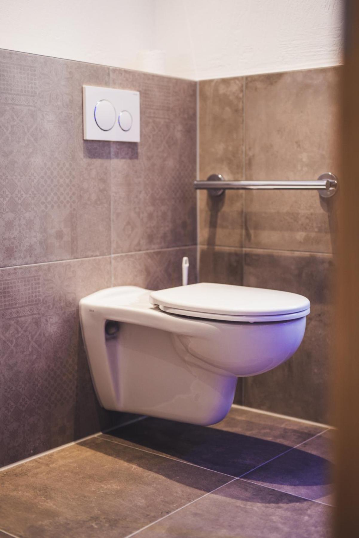 Photo 70
