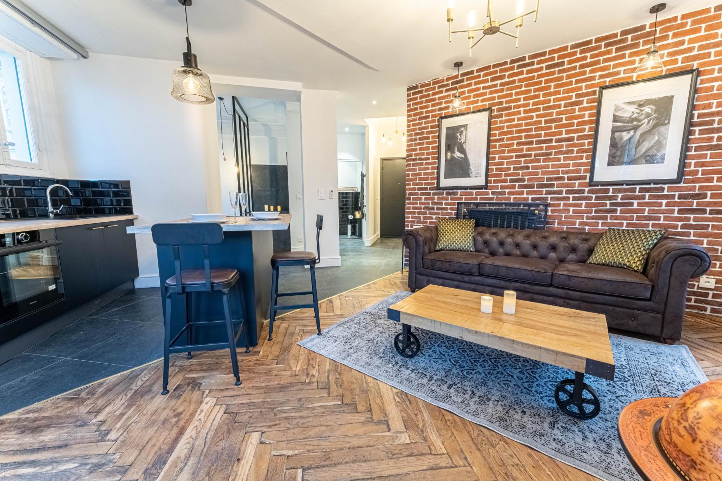 Jacuzzi-Nice quartier des musiciens-Loft photo 4
