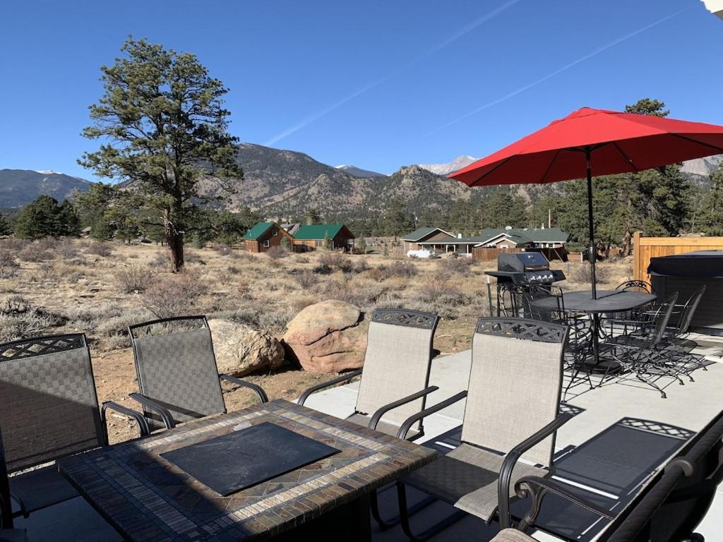 The Getaway,Hot Tub, AC, 2miles from RMNP, photo 32
