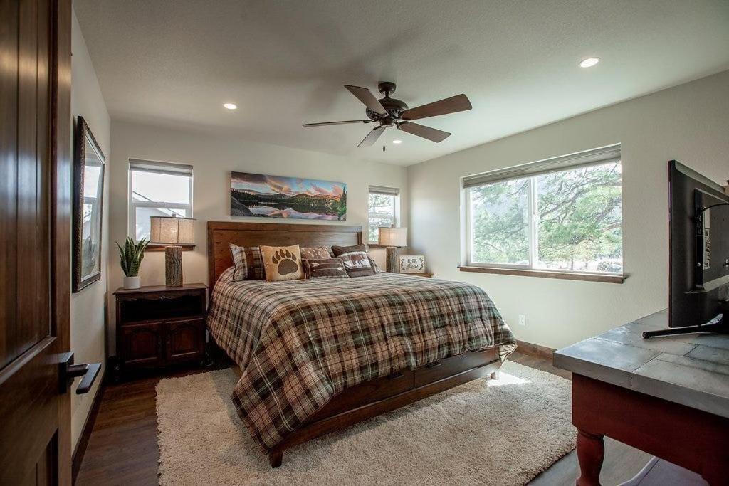 The Getaway,Hot Tub, AC, 2miles from RMNP, photo 33