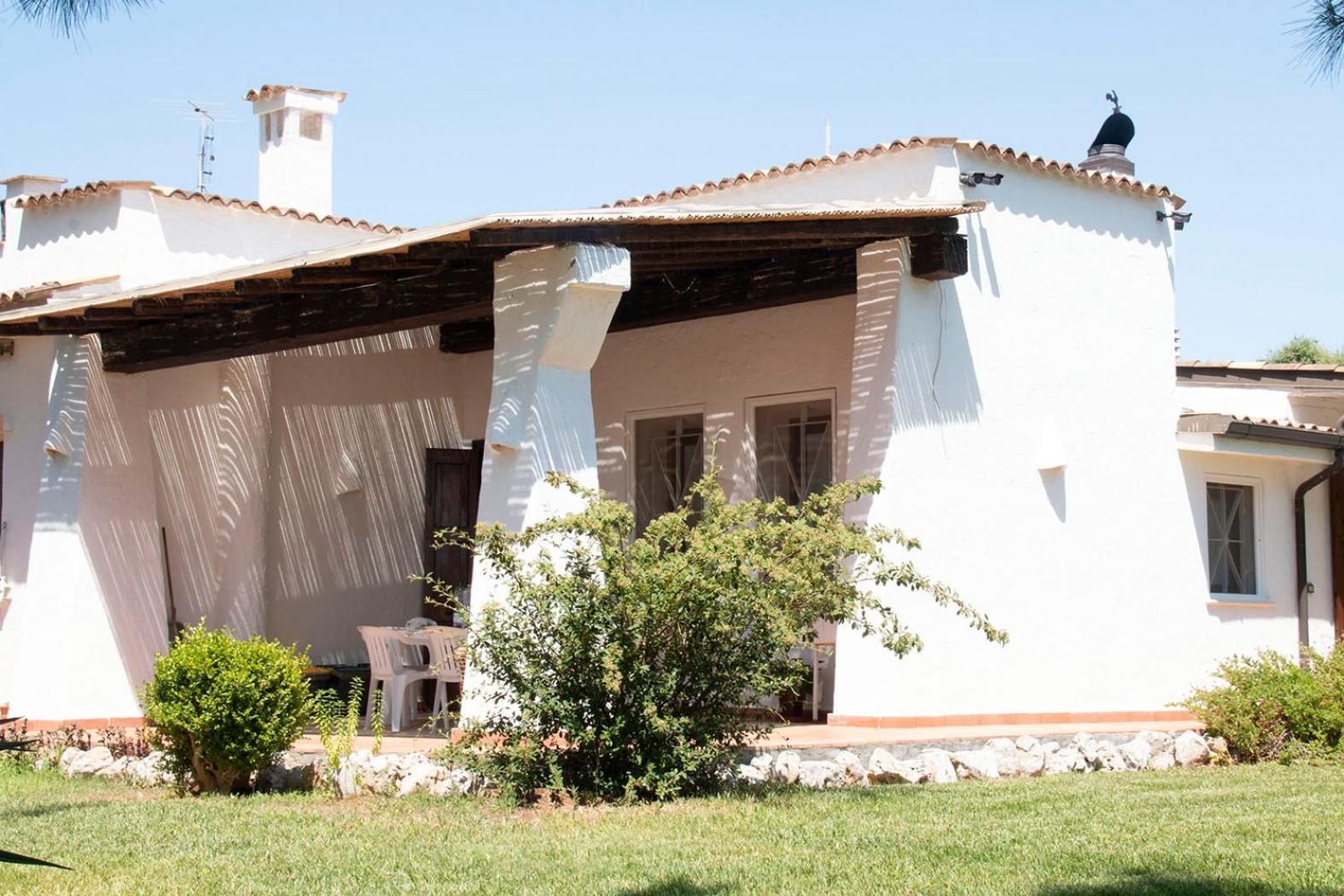 Villa Vetti - Exclusive Garden & Pool Retreat
