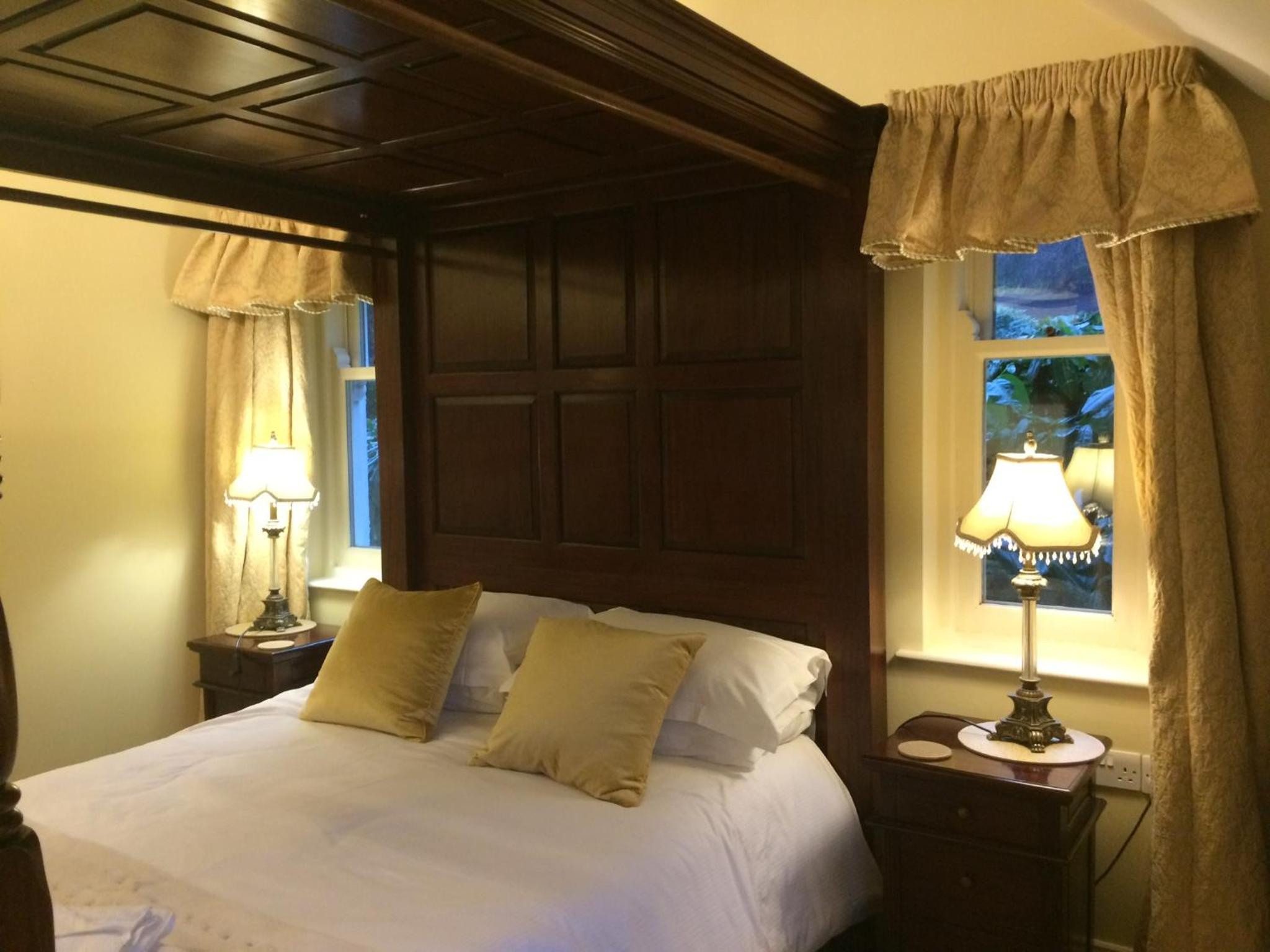Storrs Gate House B & B No pets Allowed