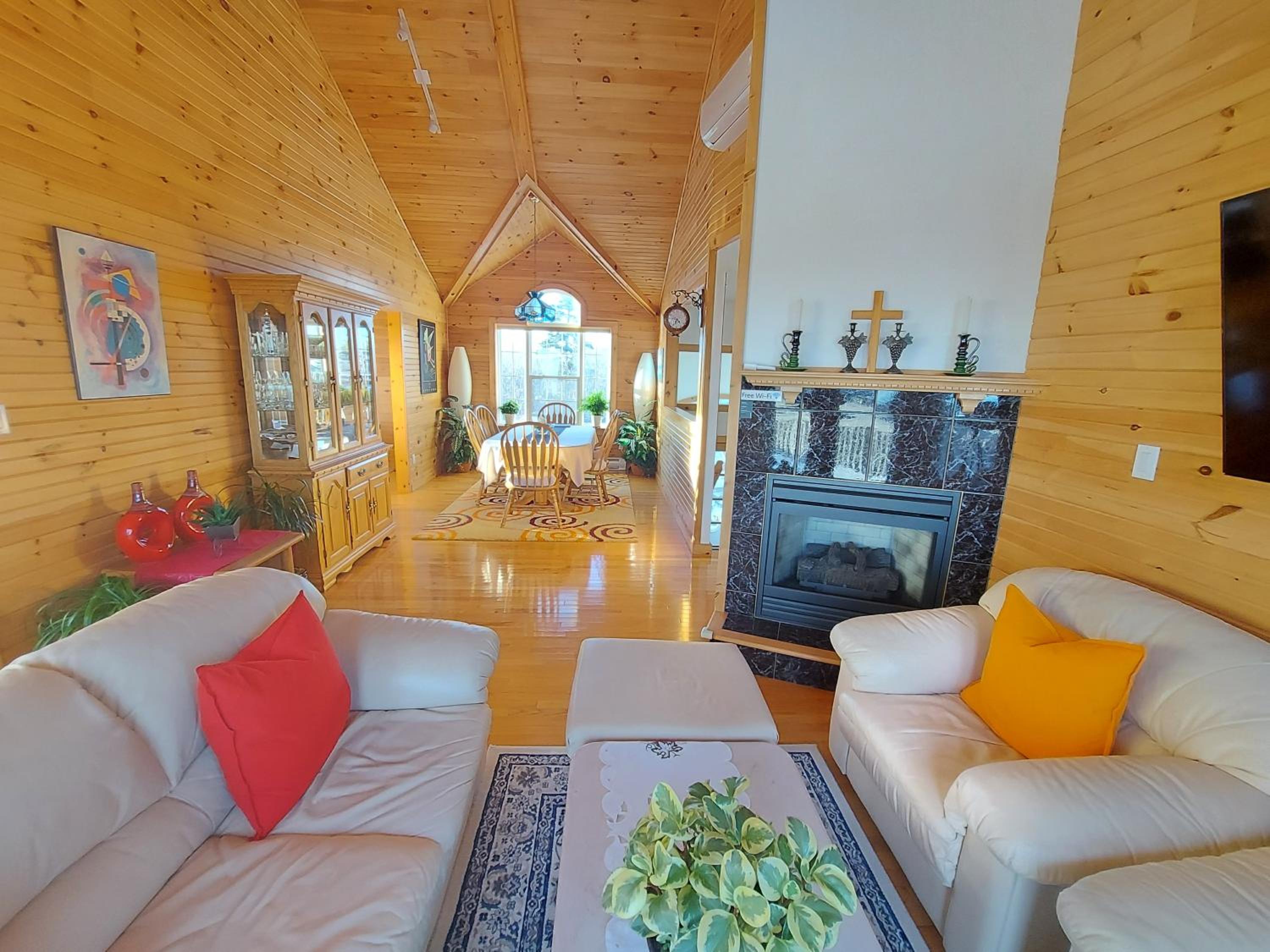 Panorama Sunrise House