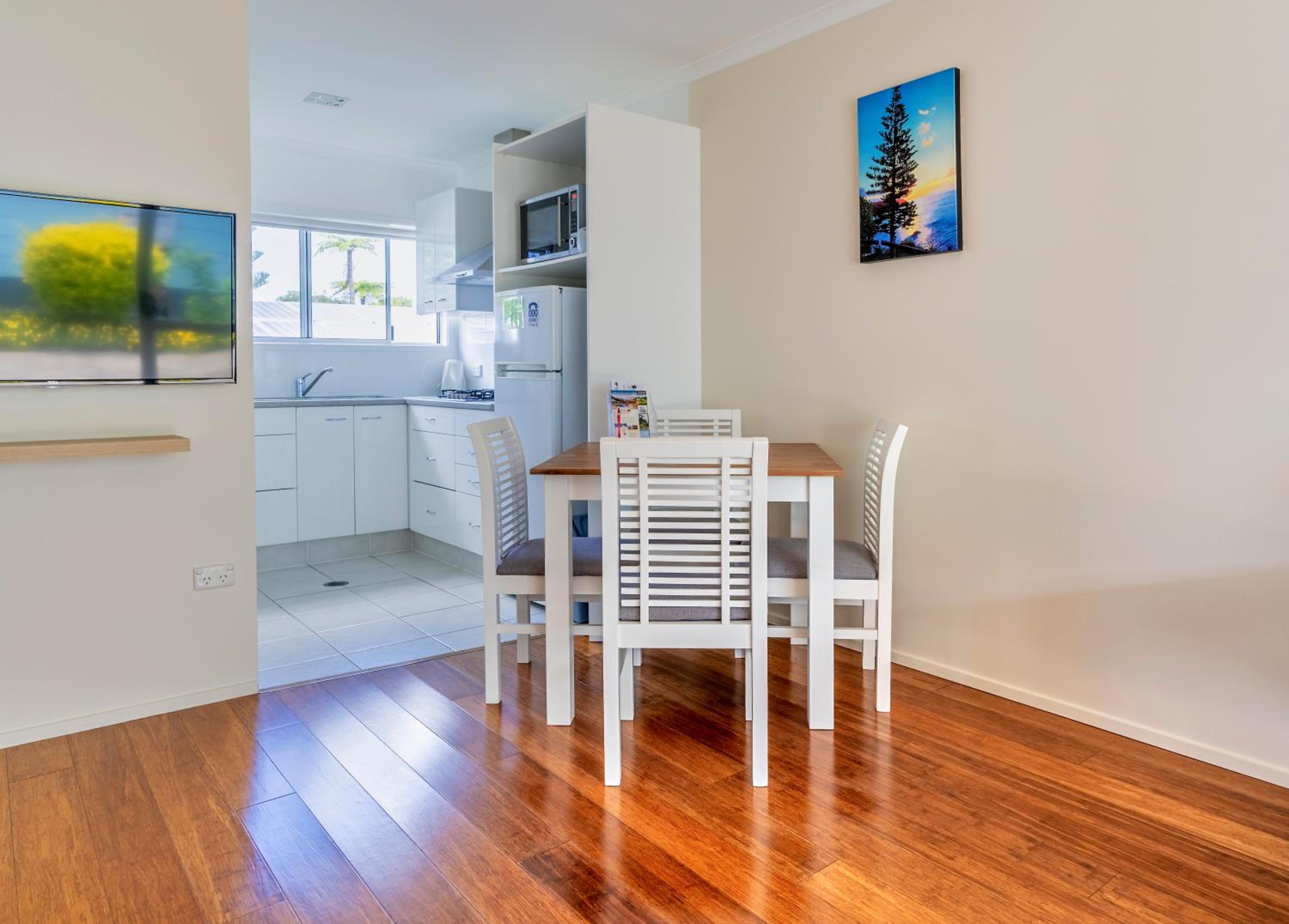 Aloha Apartments