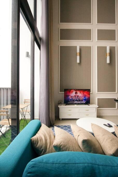 Luxury Penthouse iCity Near Mall & Themepark FREE PARKING photo 6