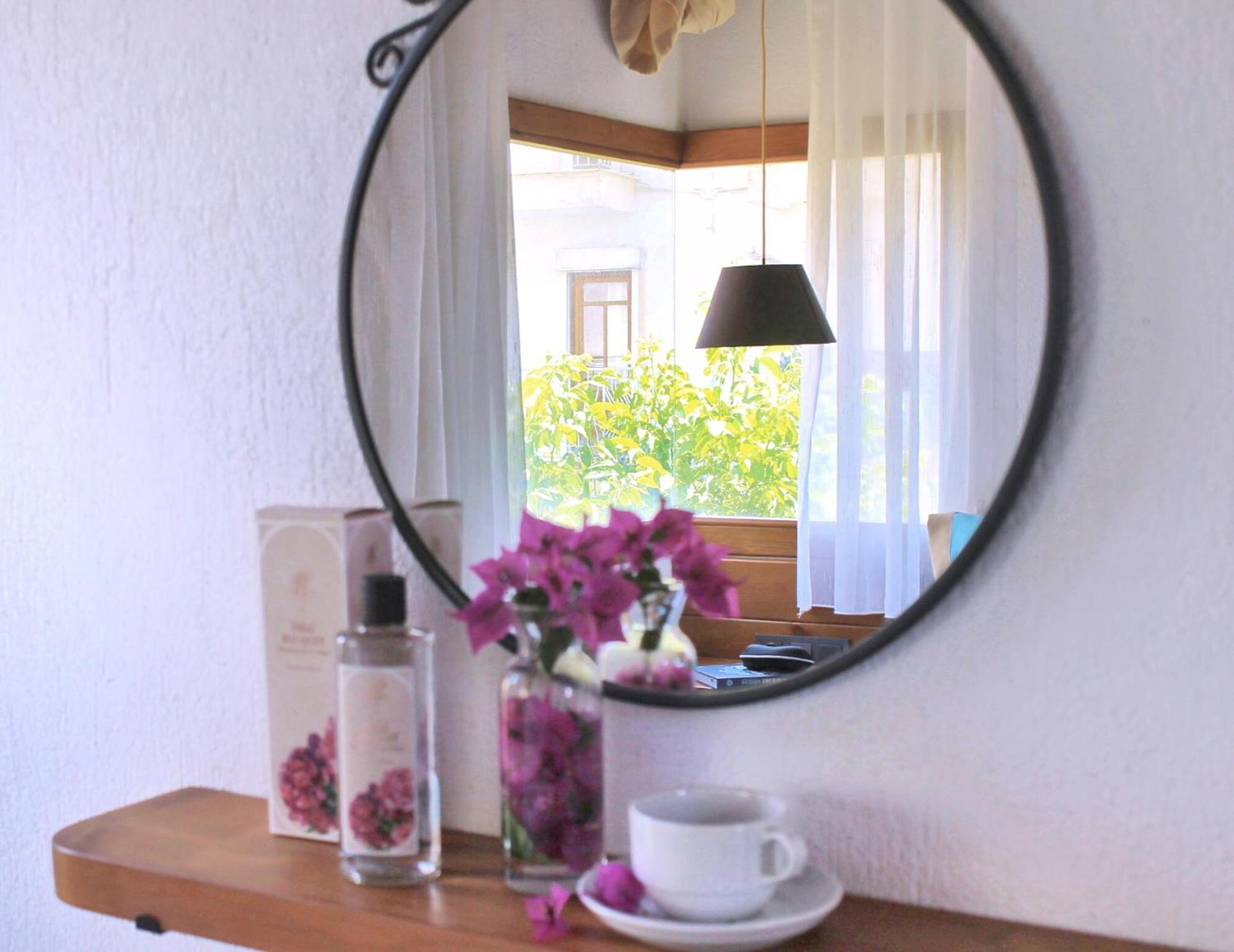 Mare Nostrum Apart - Image 62