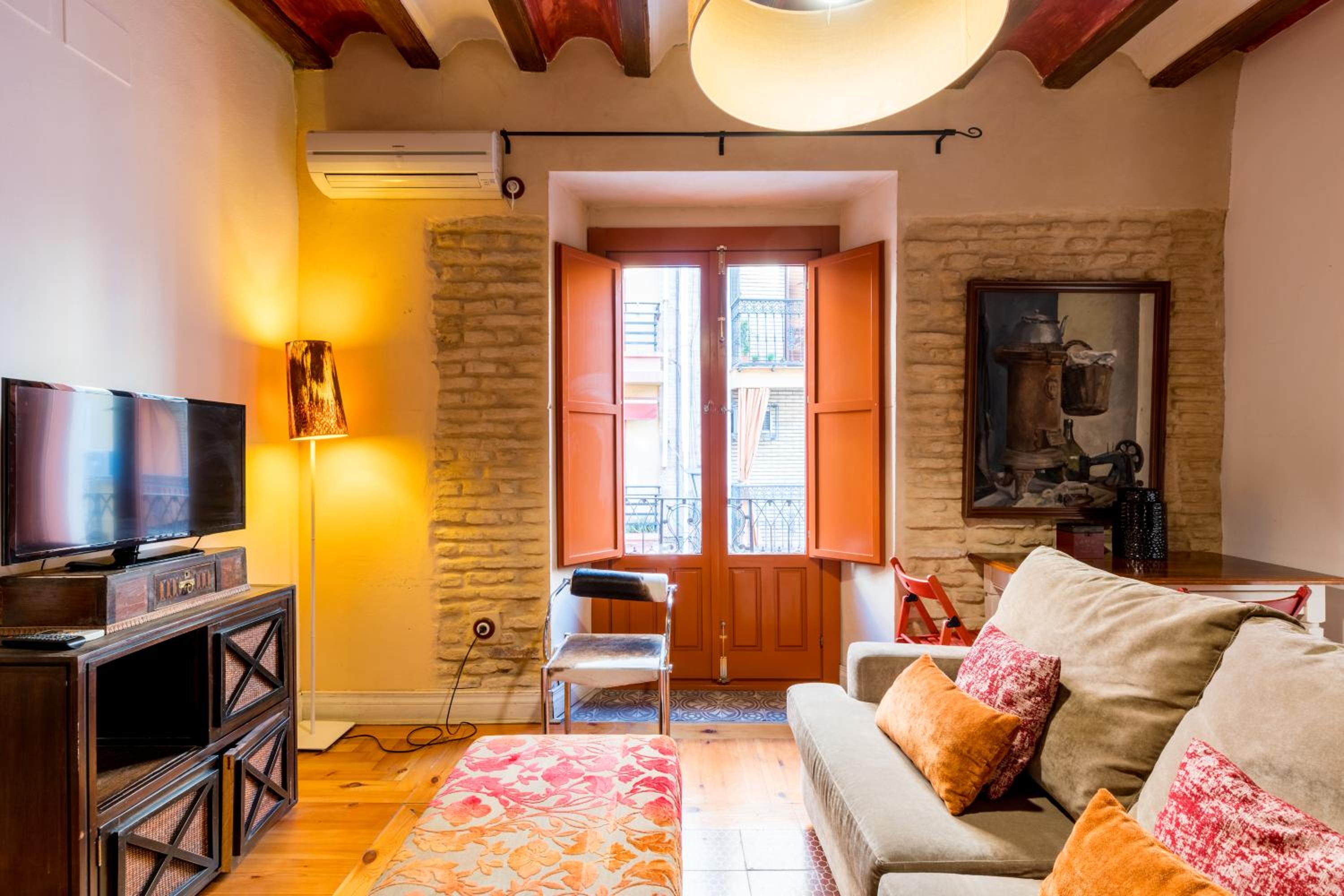 Alameda Suites Apartments