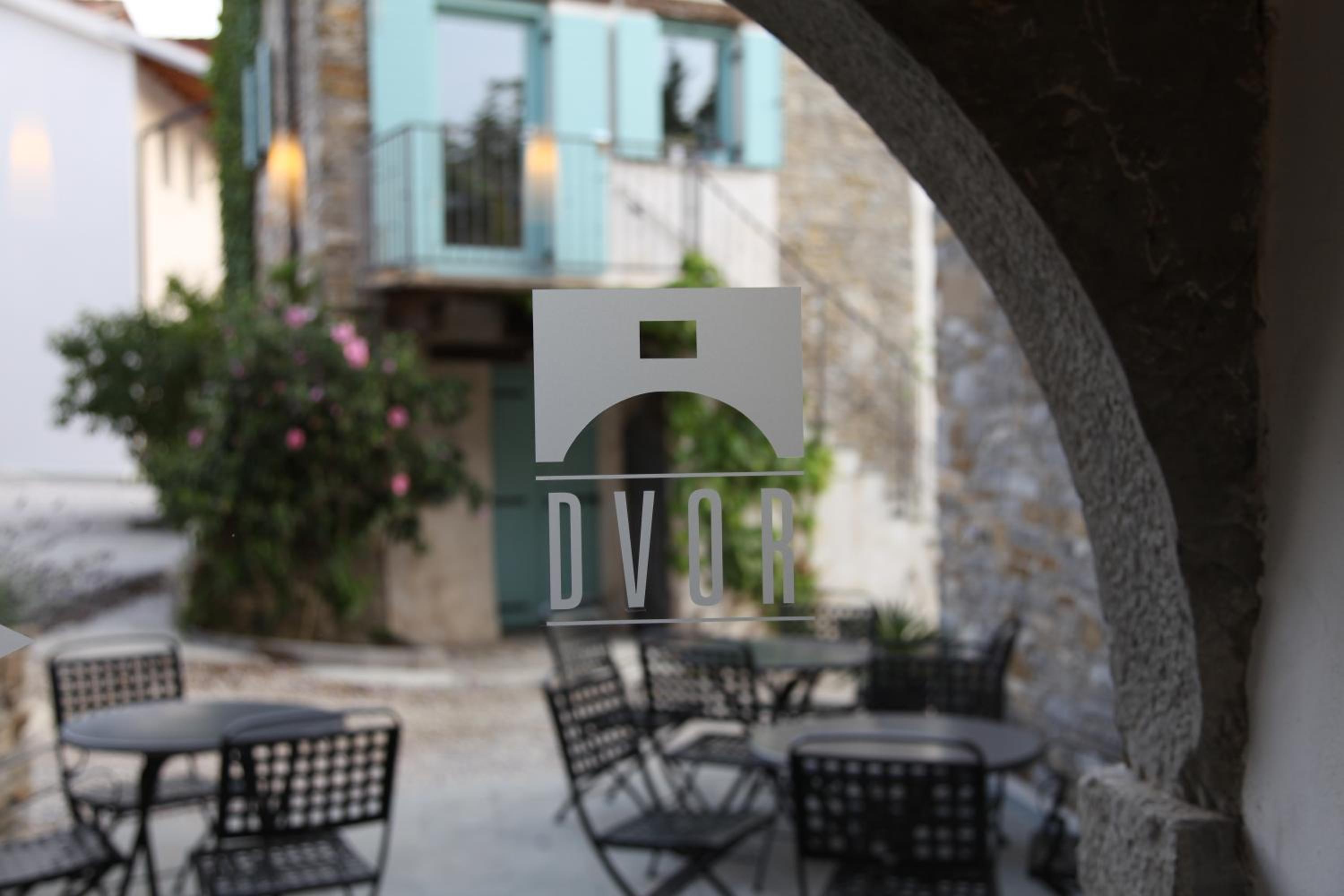 Boutique Hotel Dvor