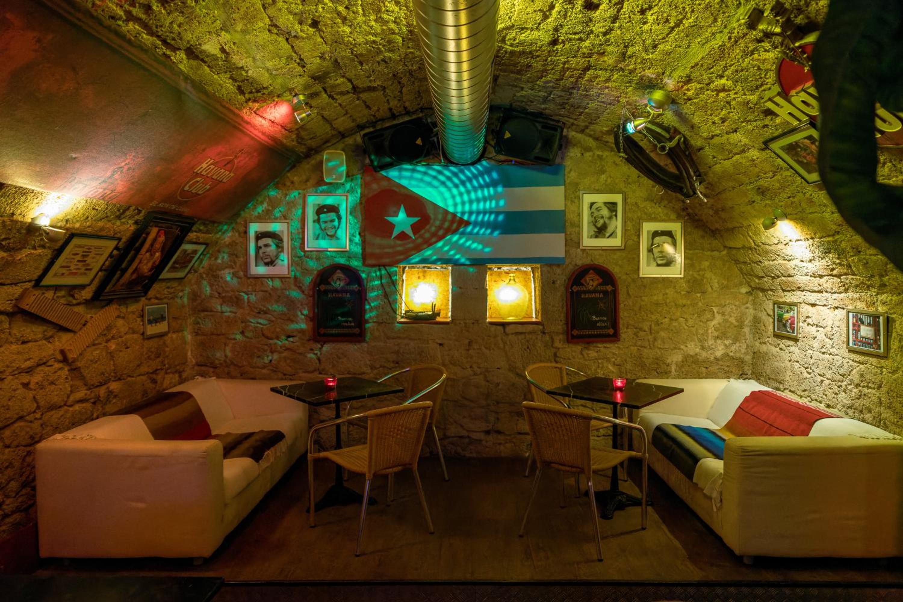 lounge
