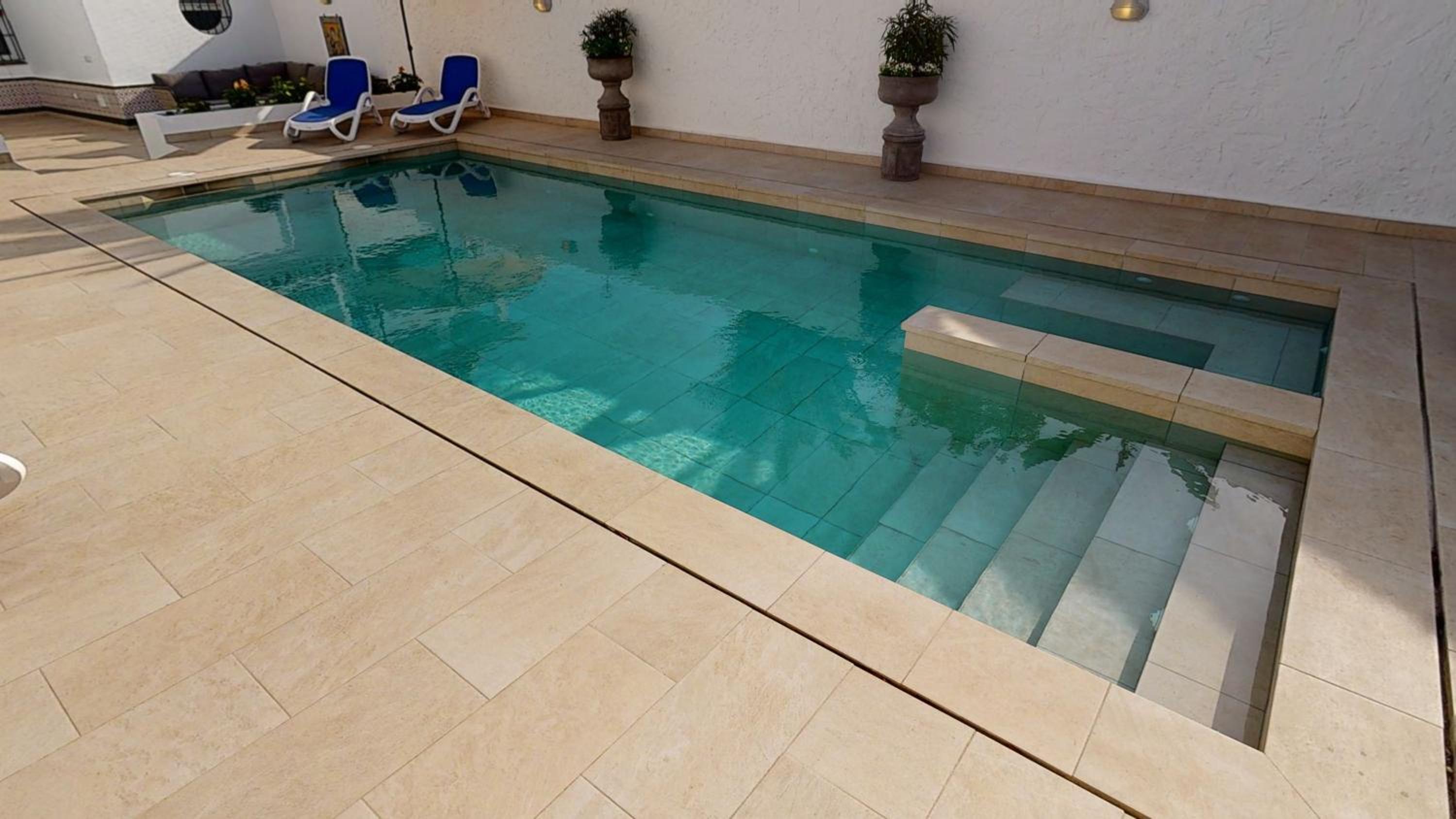 5 Bedroom-PrivatePool-Balcony-Sea View-Nerja photo 3